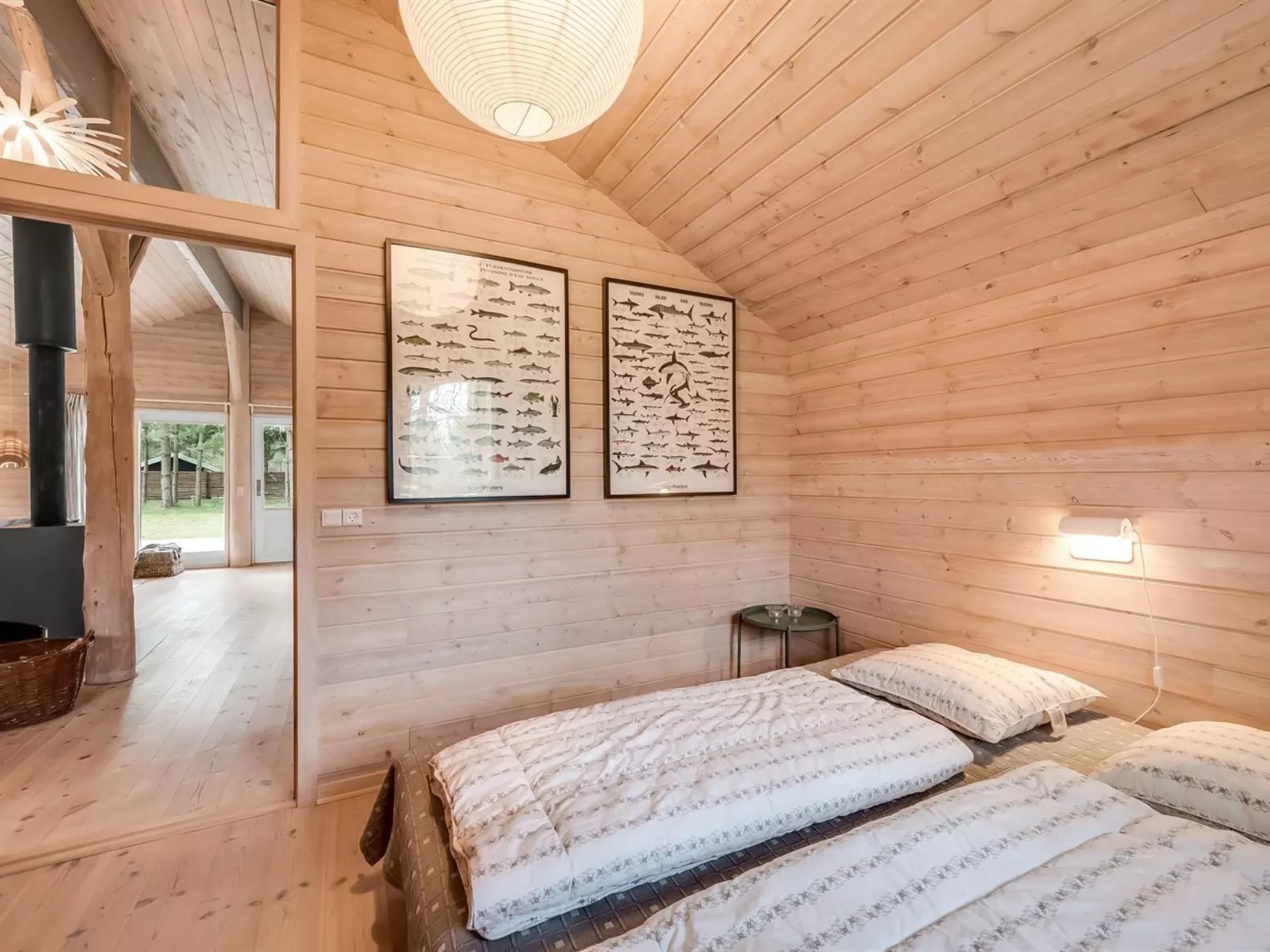 "Aman" - 700m to the fjord-Inside