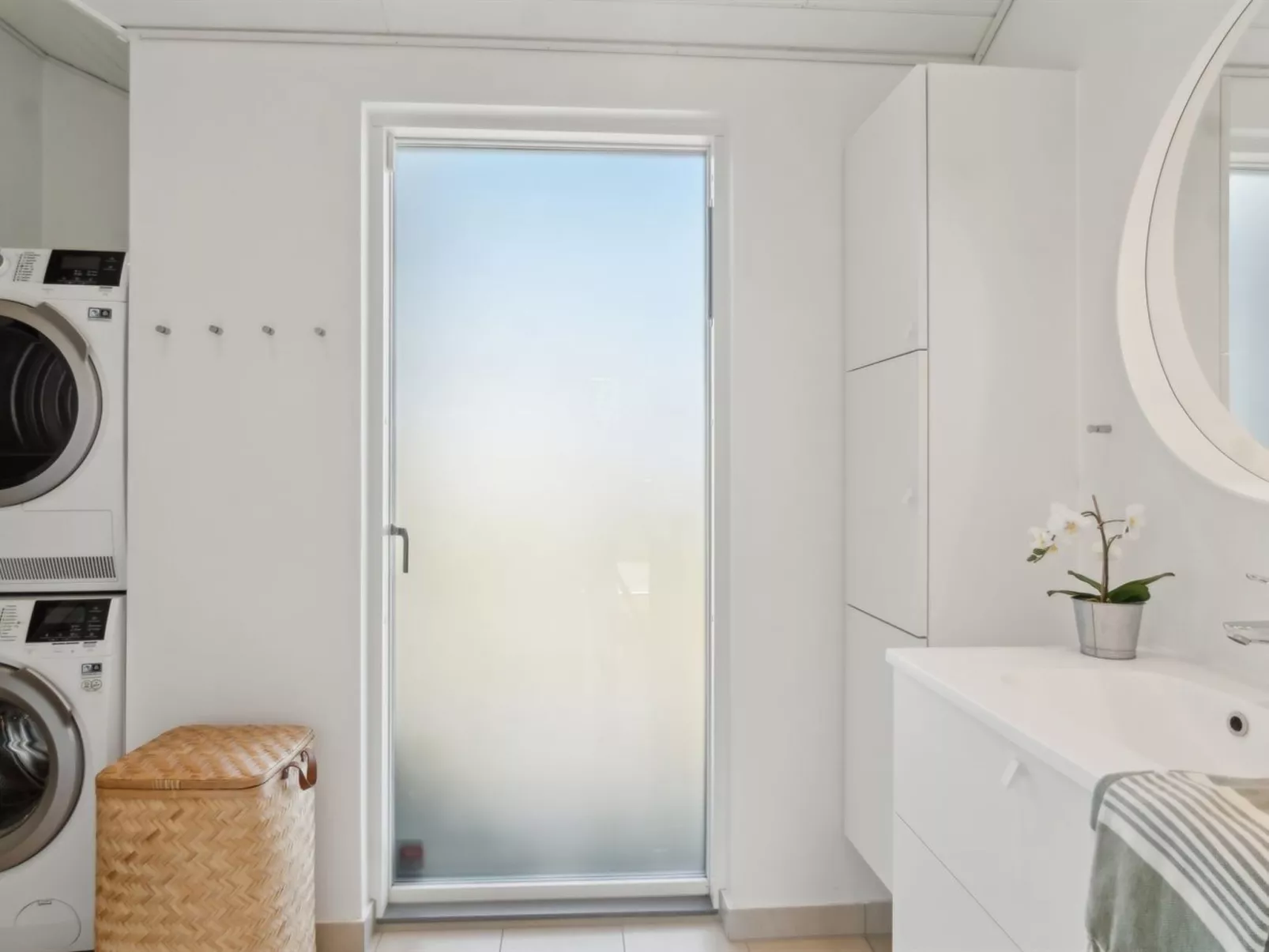 "Gregor" - 300m from the sea-Inside