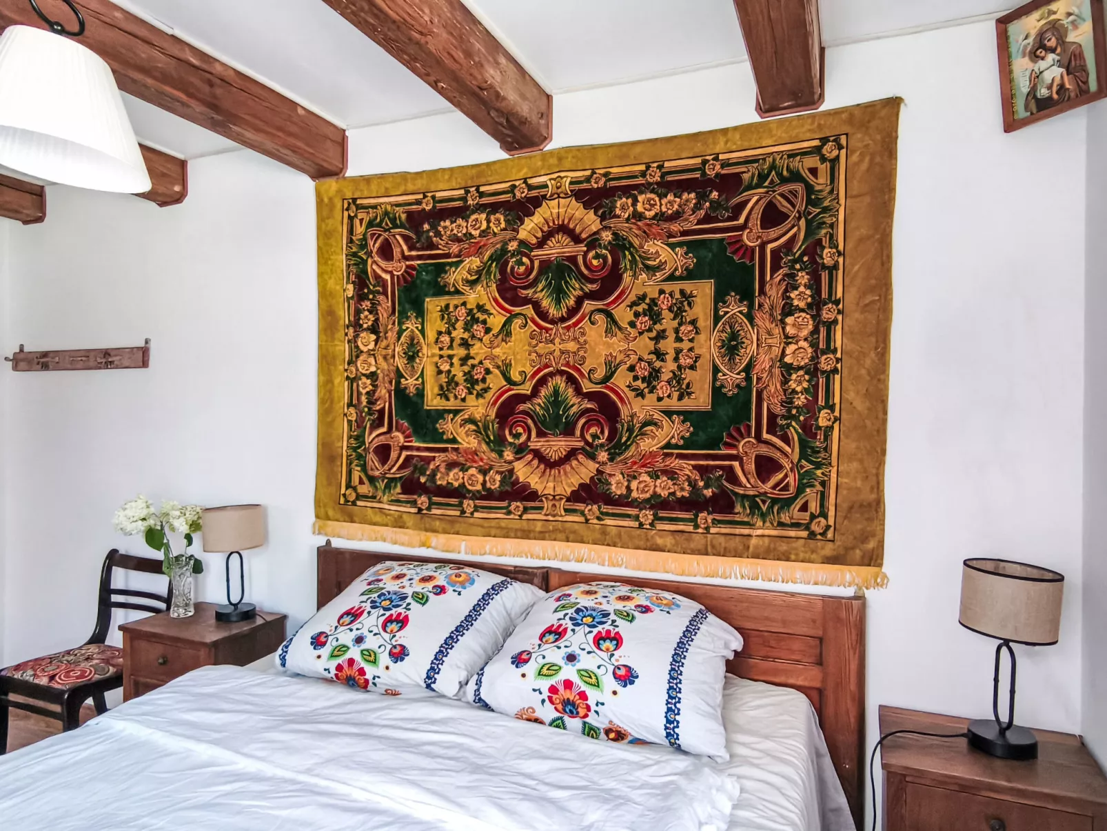 U Prababci Olgi-Drinnen