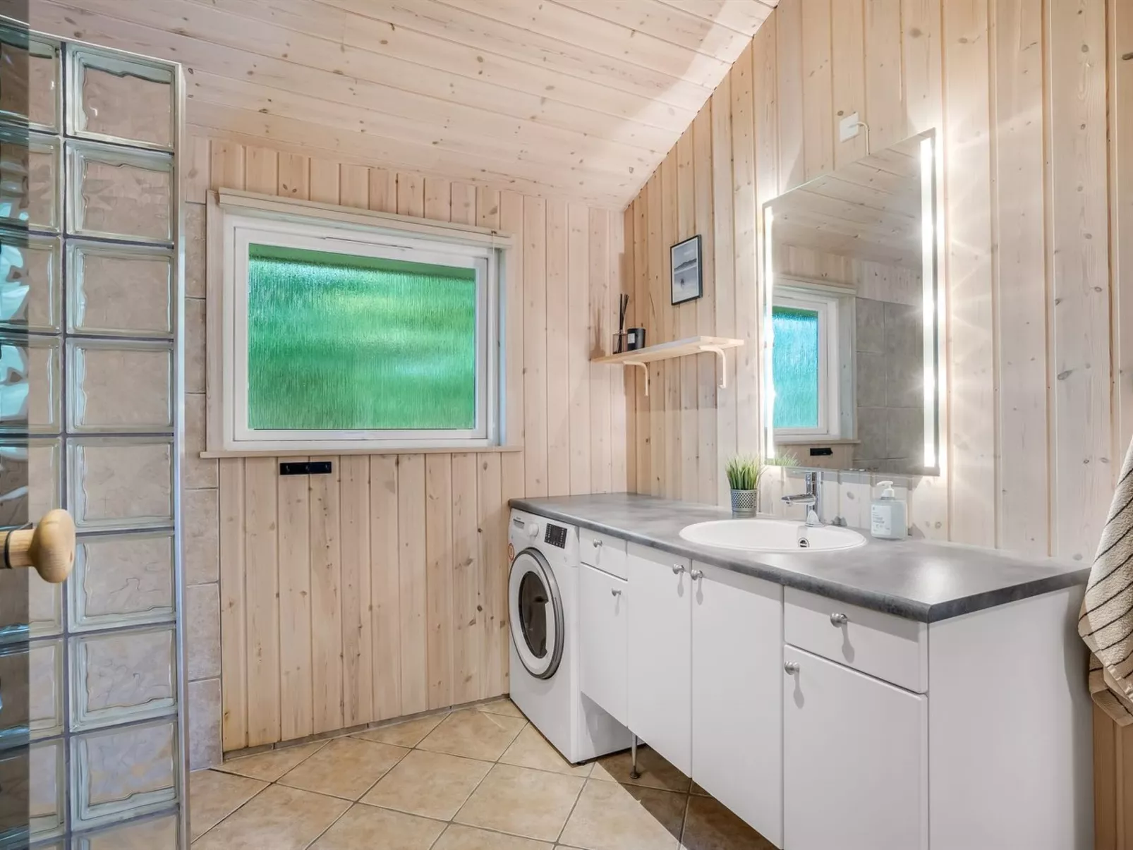 "Ansfried" - 900m from the sea-Inside