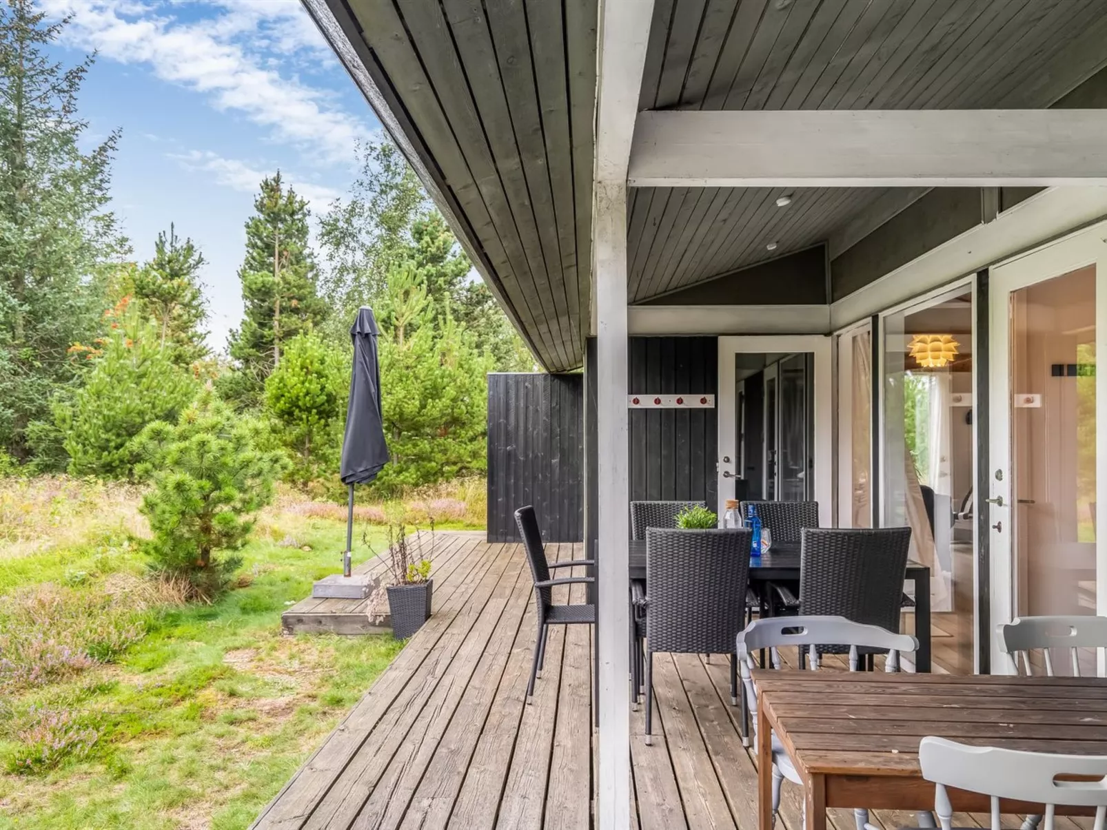 "Thomine" - 200m from the sea-Draußen