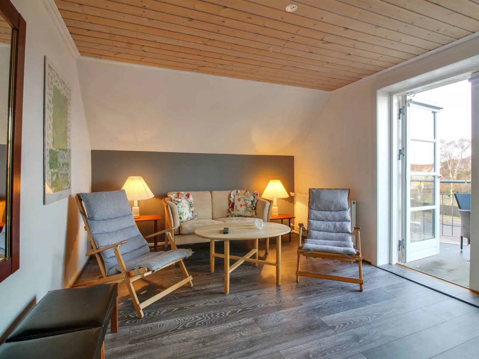 "Gæsling" - 1.6km from the sea-Inside