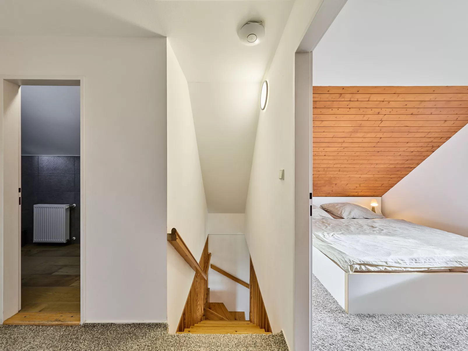 Holiday Hill 58-Dedans