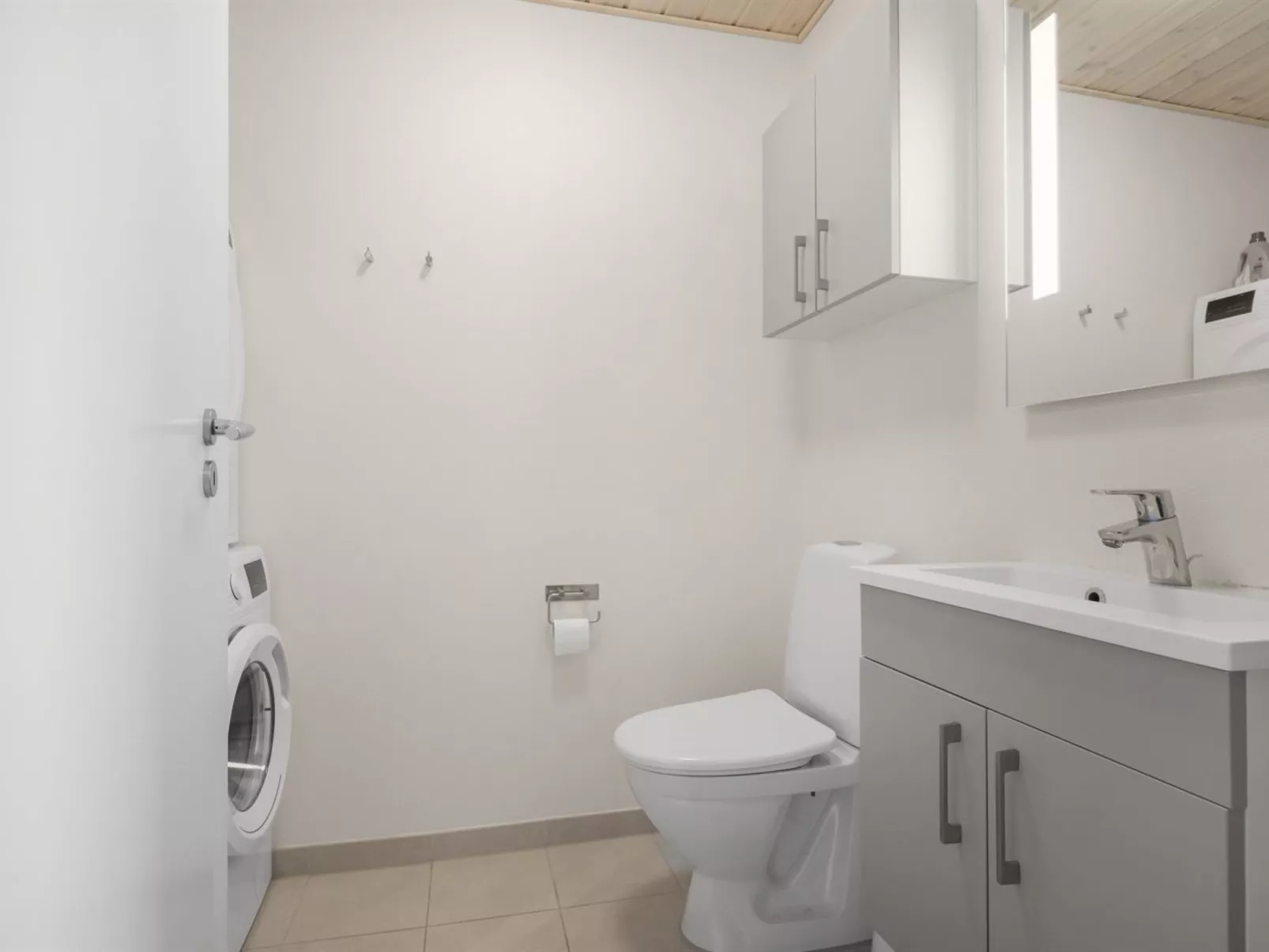 "Damita" - 350m from the sea-Inside