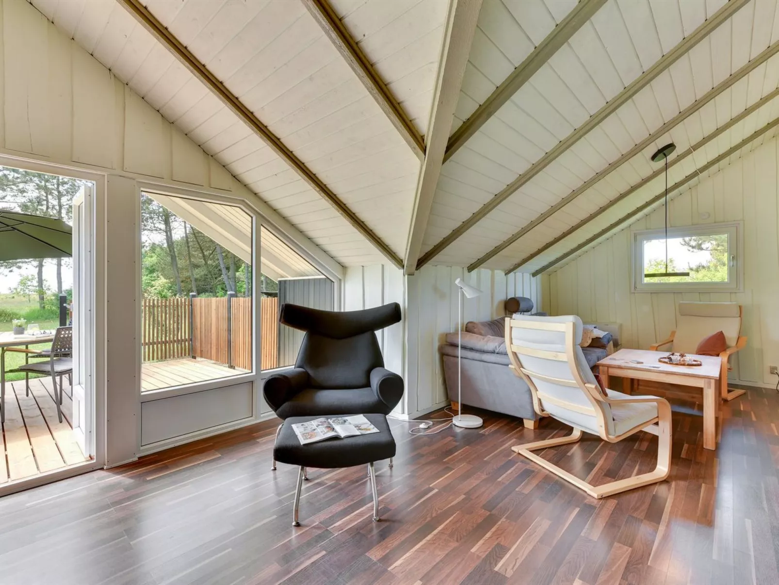 "Cornelia" - 100m to the fjord-Inside