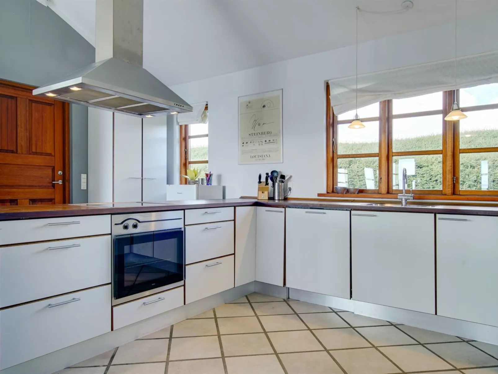 "Botmar" - 10m from the sea-Dedans