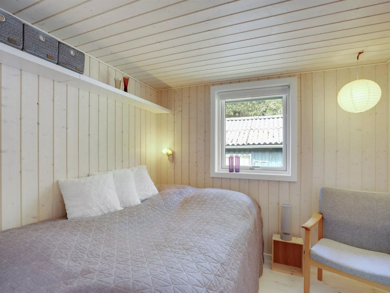 "Elevine" - 300m to the fjord-Dedans