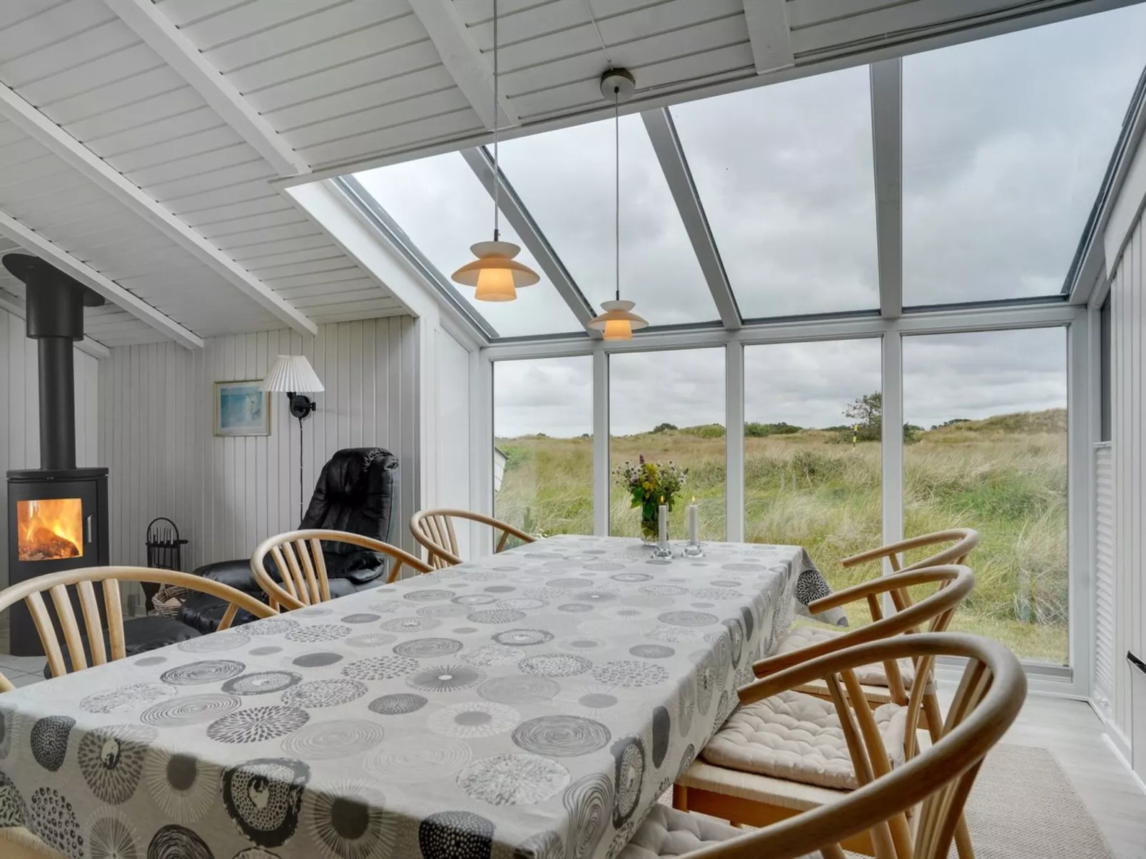 "Arlette" - 1.8km from the sea-Drinnen