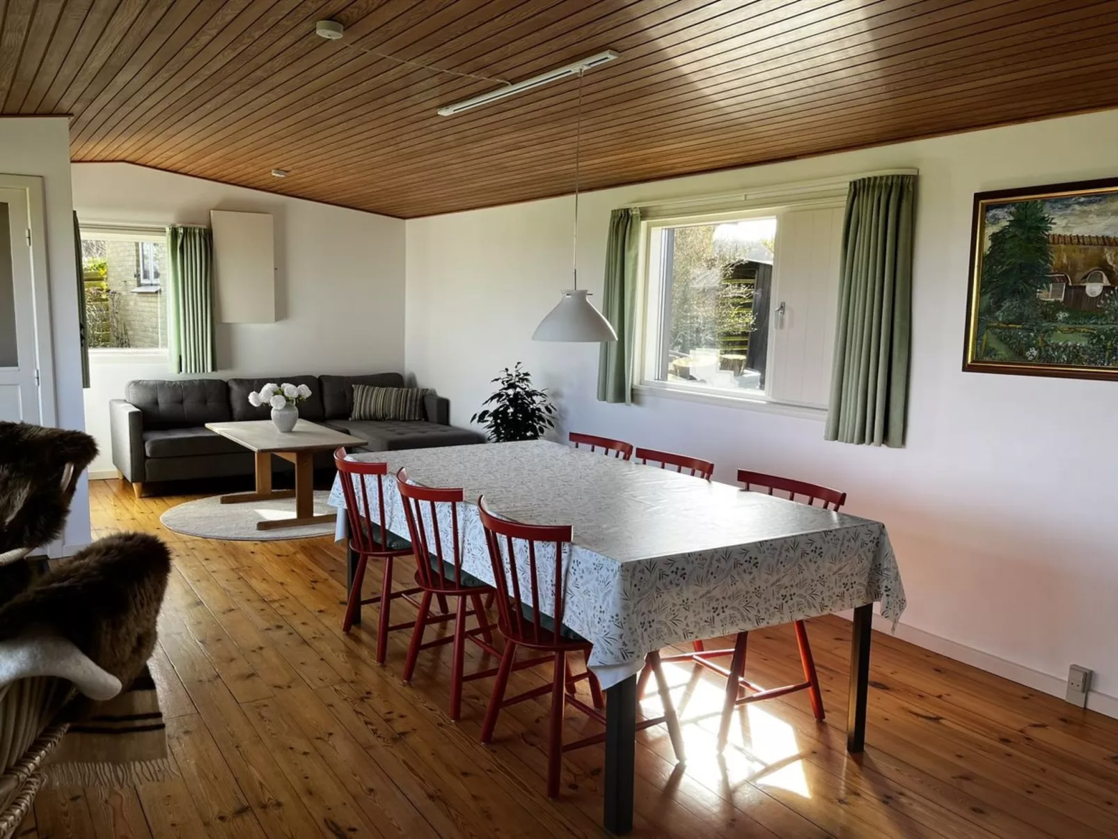 "Edithe" - 250m from the sea-Inside