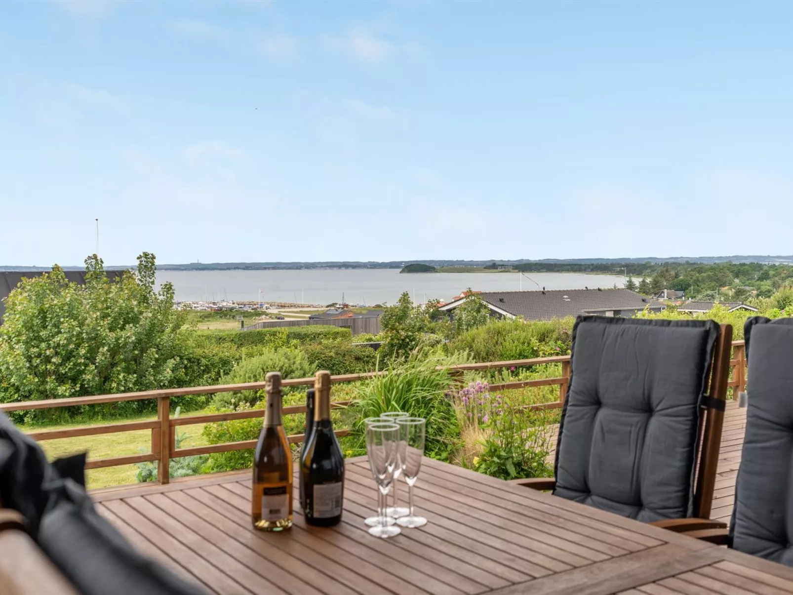 "Mahilo" - 300m from the sea-Dehors