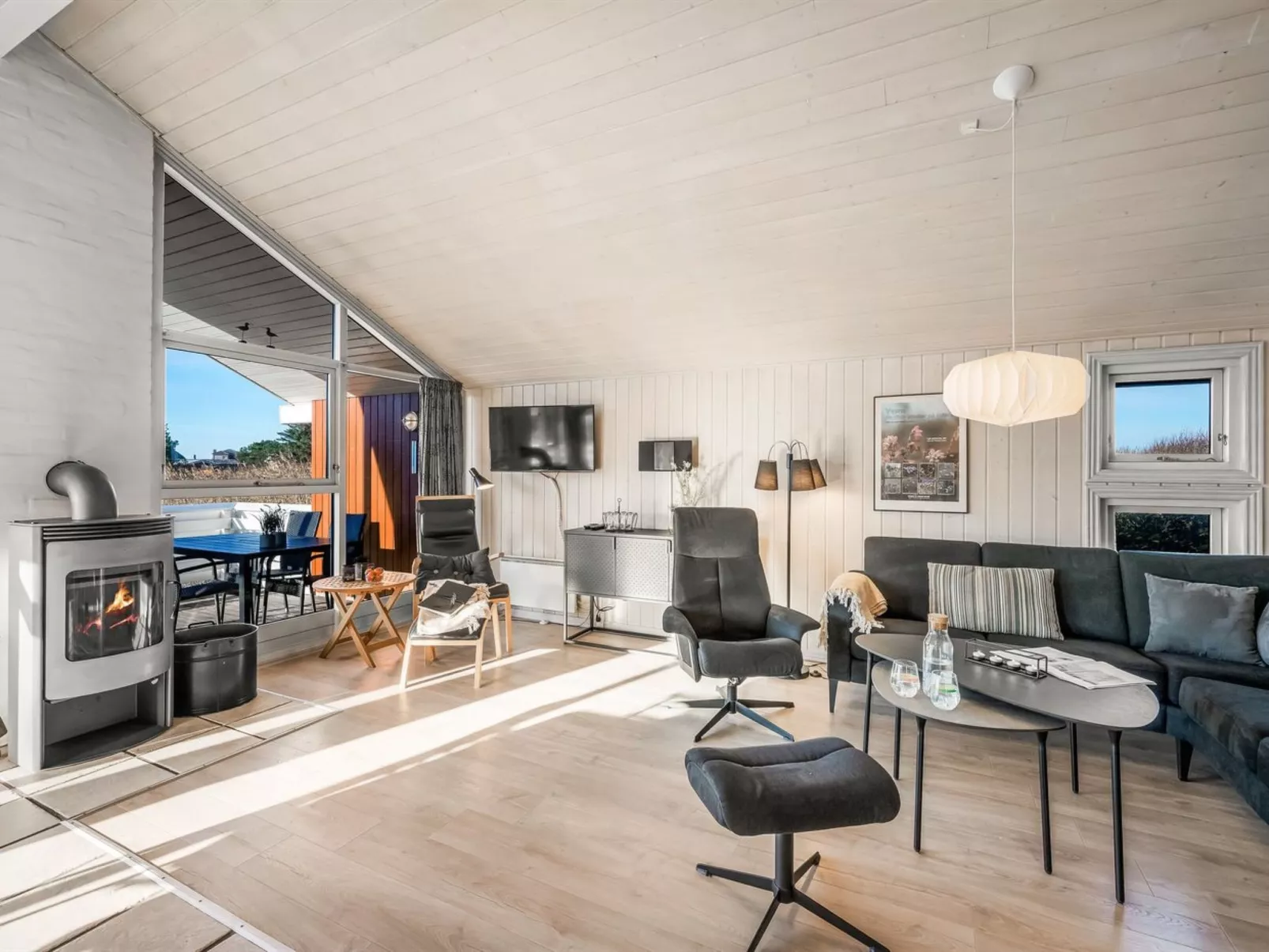 "Hermandine" - 700m from the sea-Inside