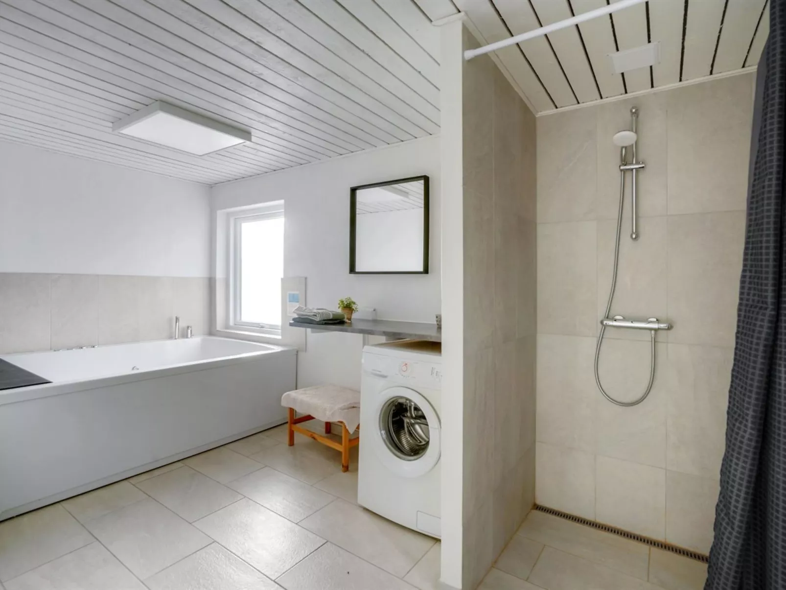 "Hethin" - 100m from the sea-Dedans