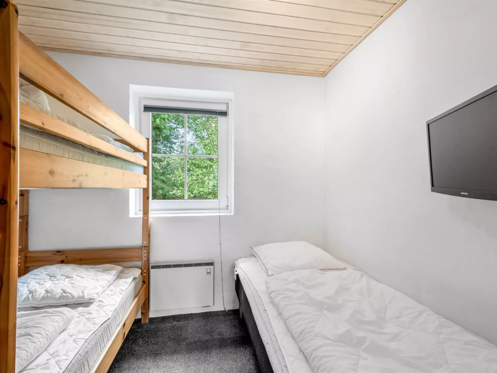 "Hedi" - 900m from the sea-Inside