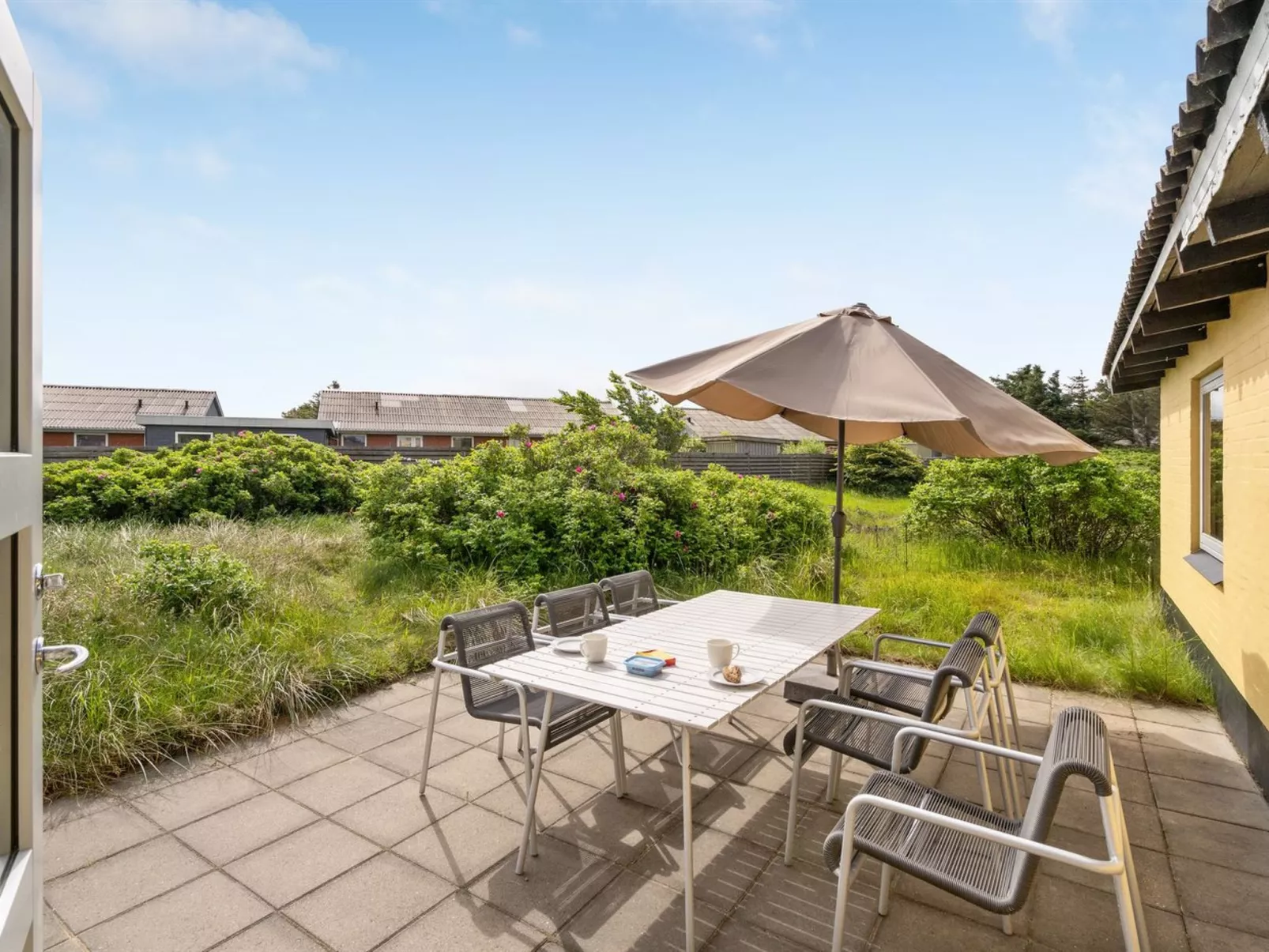 "Suki" - 650m from the sea-Outside