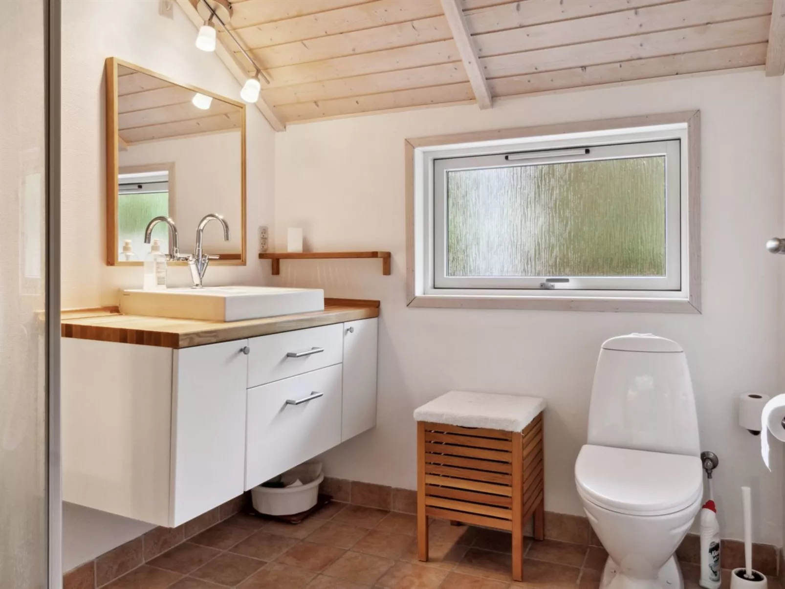 "Merina" - 700m from the sea-Inside