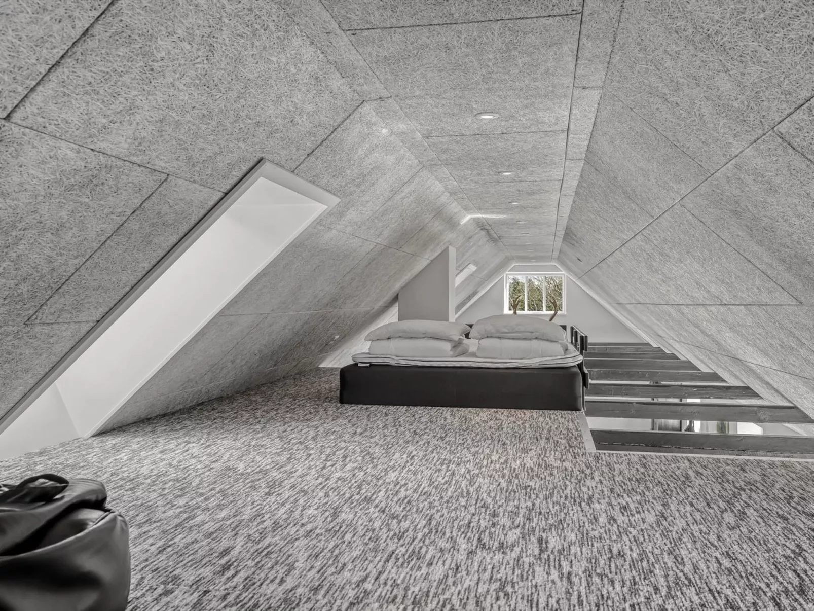 "Elisa" - 1.2km from the sea-Inside