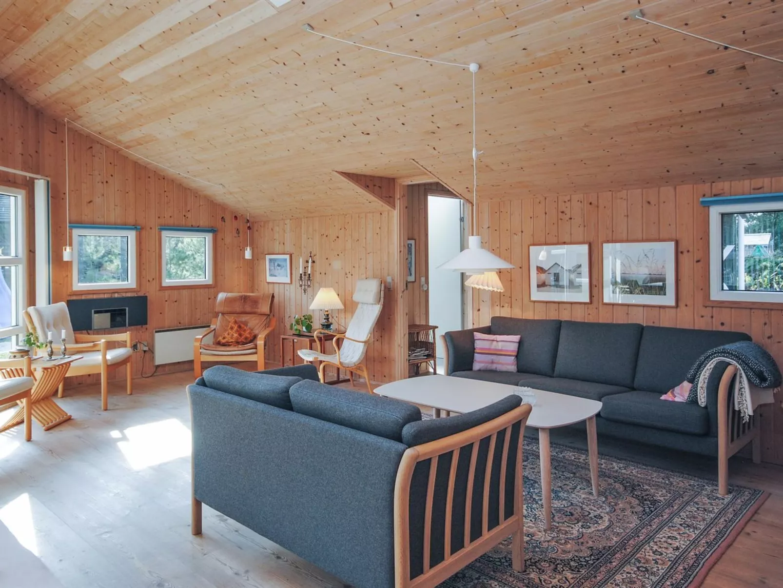 "Heggi" - 900m from the sea-Drinnen