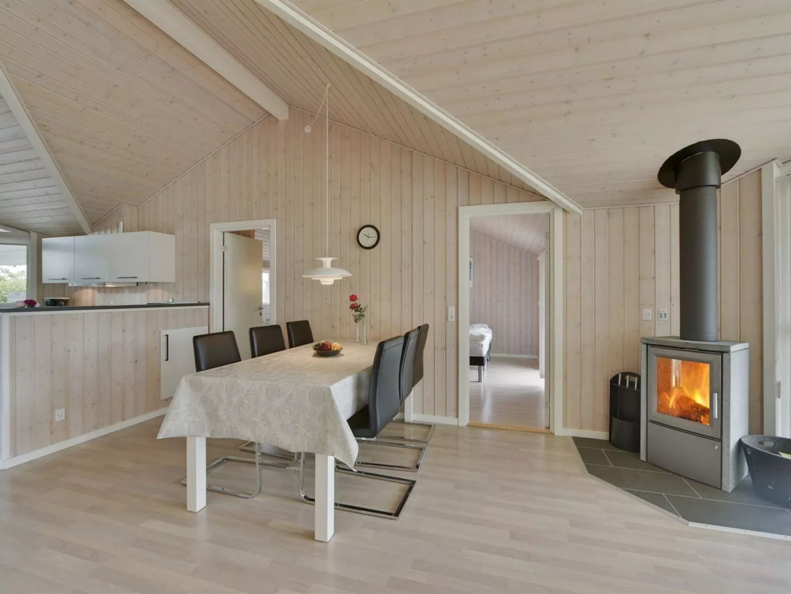 "Harth" - 700m to the fjord-Dedans