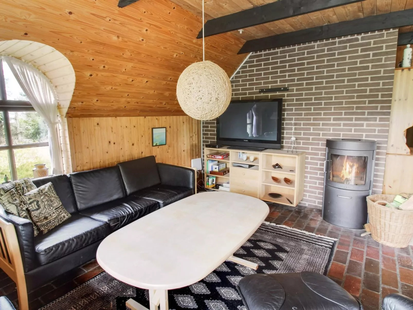 "Ilva" - 300m to the fjord-Inside