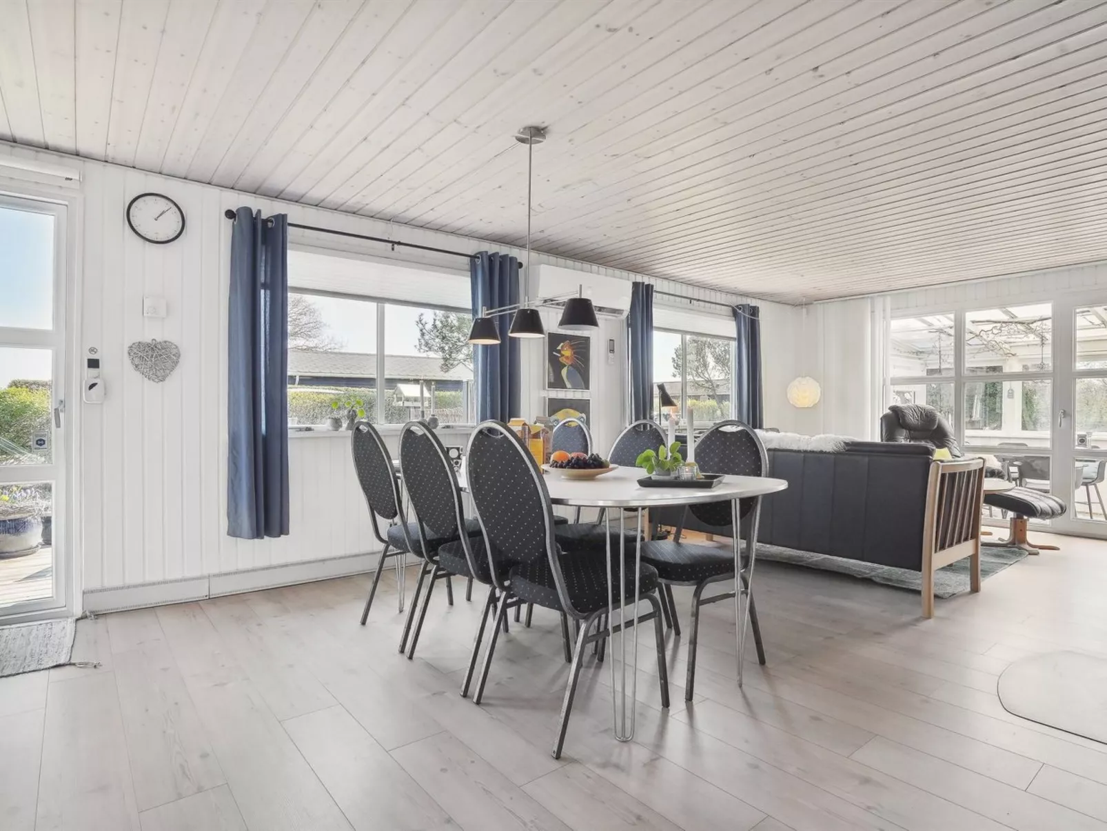 "Anisa" - 400m from the sea-Inside