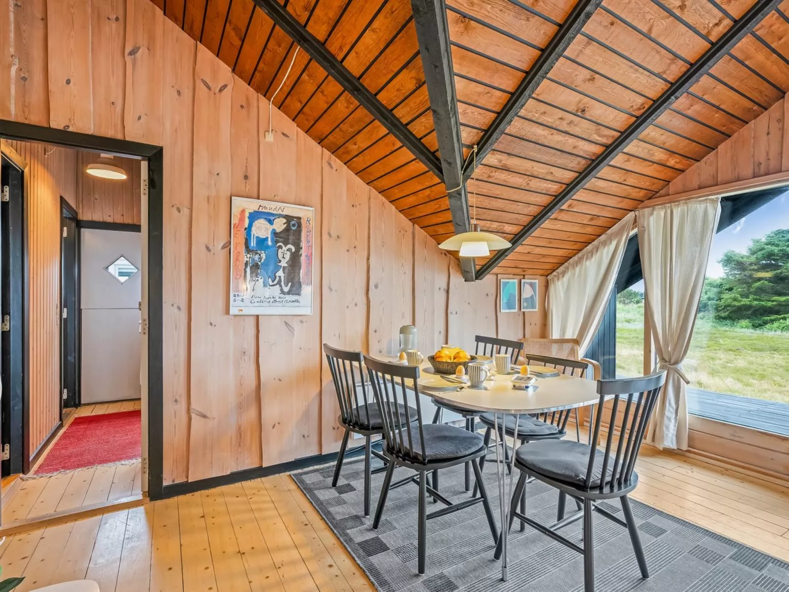 "Hildegart" -  from the sea-Drinnen