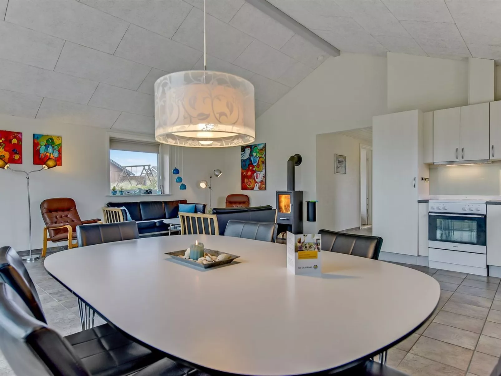 "Hawarth" - 300m to the fjord-Drinnen