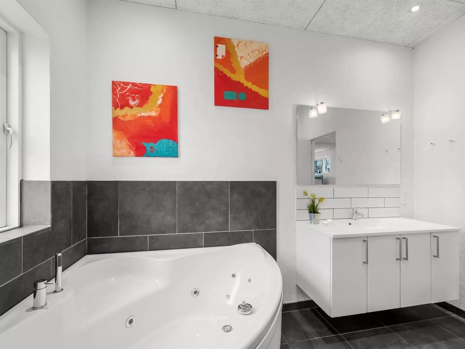 "Jarven" - 500m to the fjord-Dedans