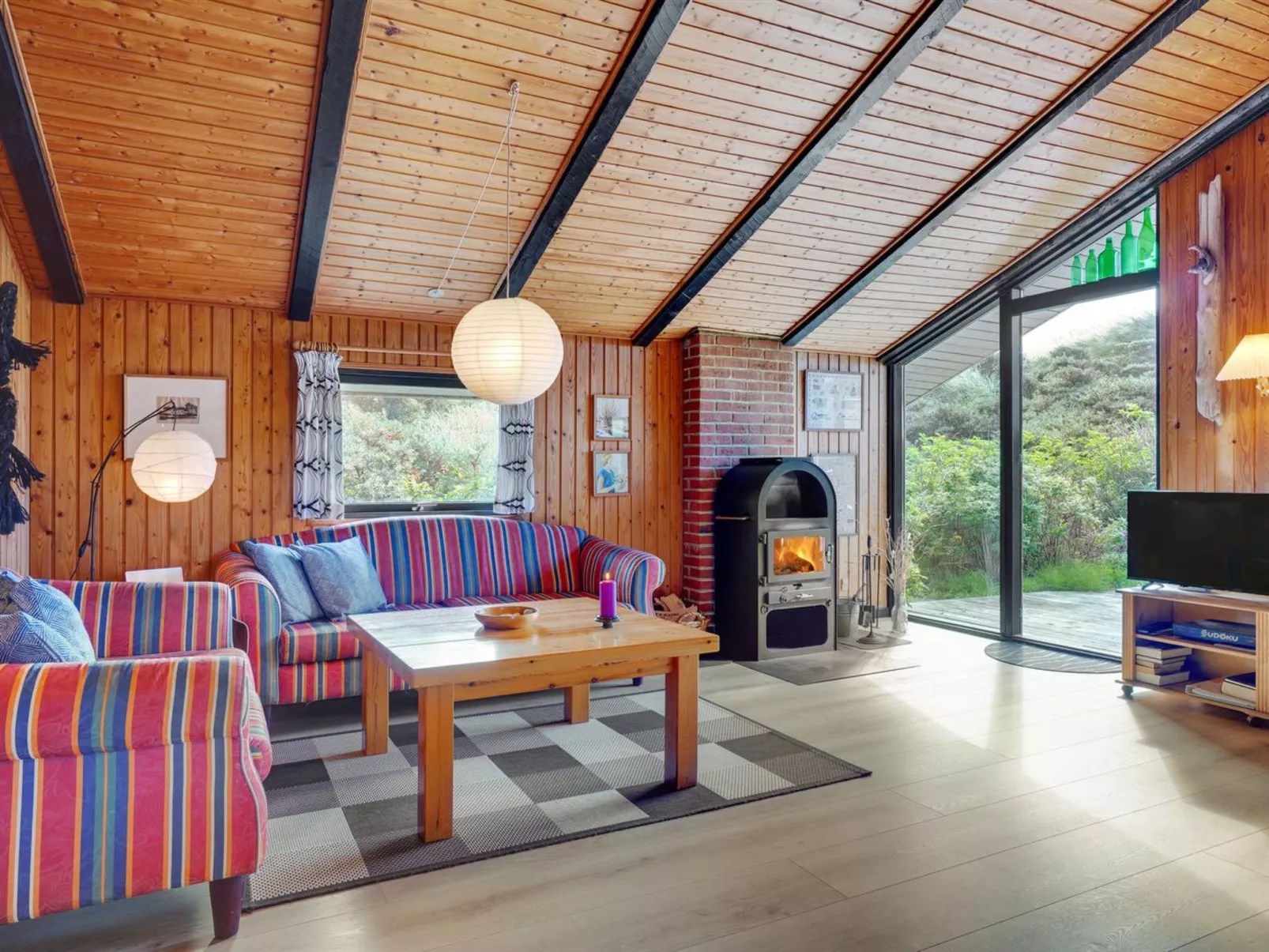 "Madita" - 310m from the sea-Inside