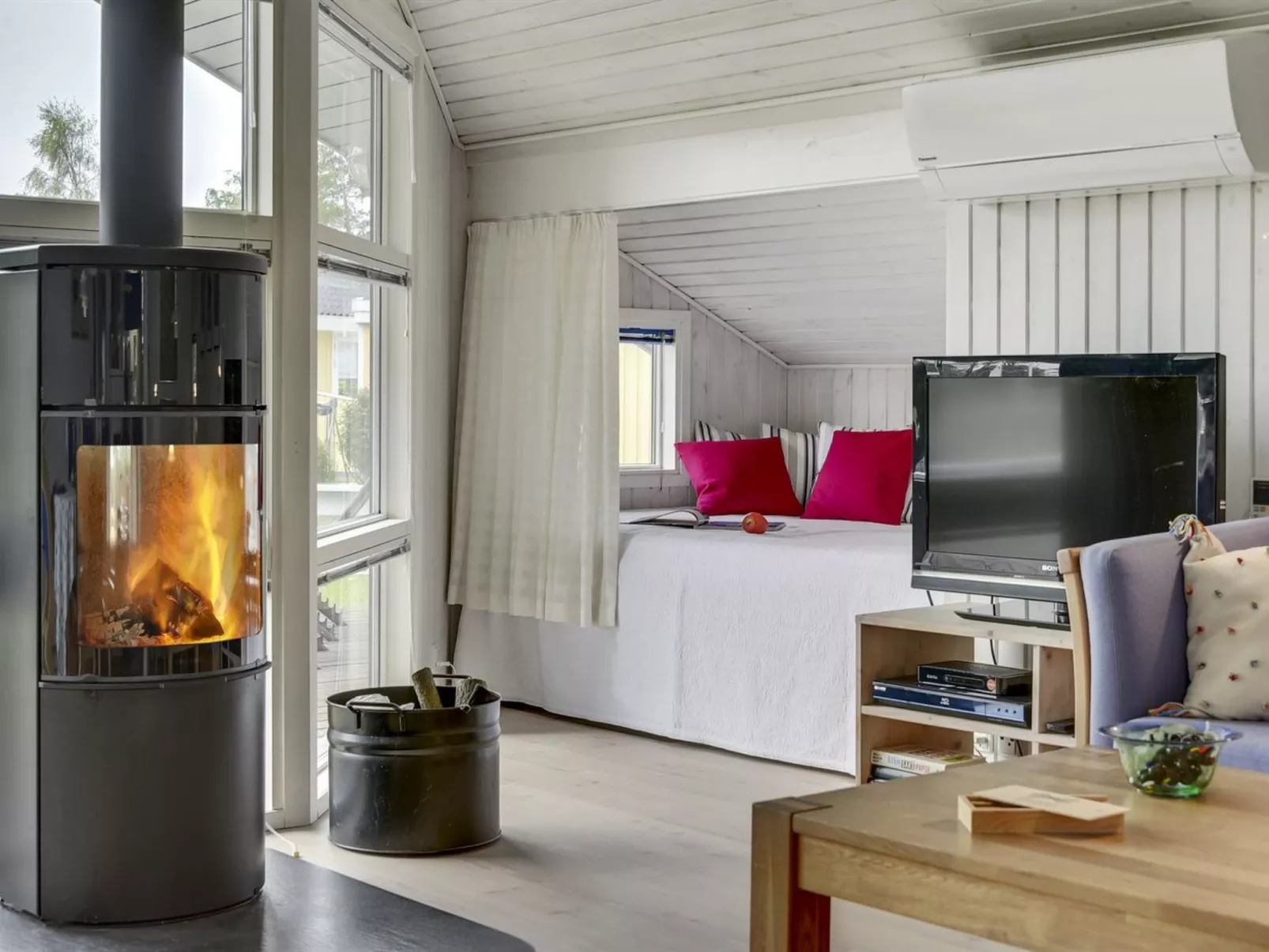 "Barth" - 150m from the sea-Inside