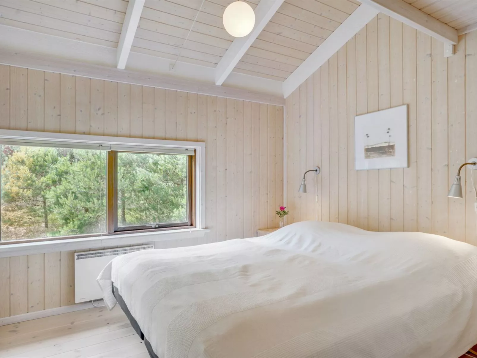 "Mine" - 300m from the sea-Dedans