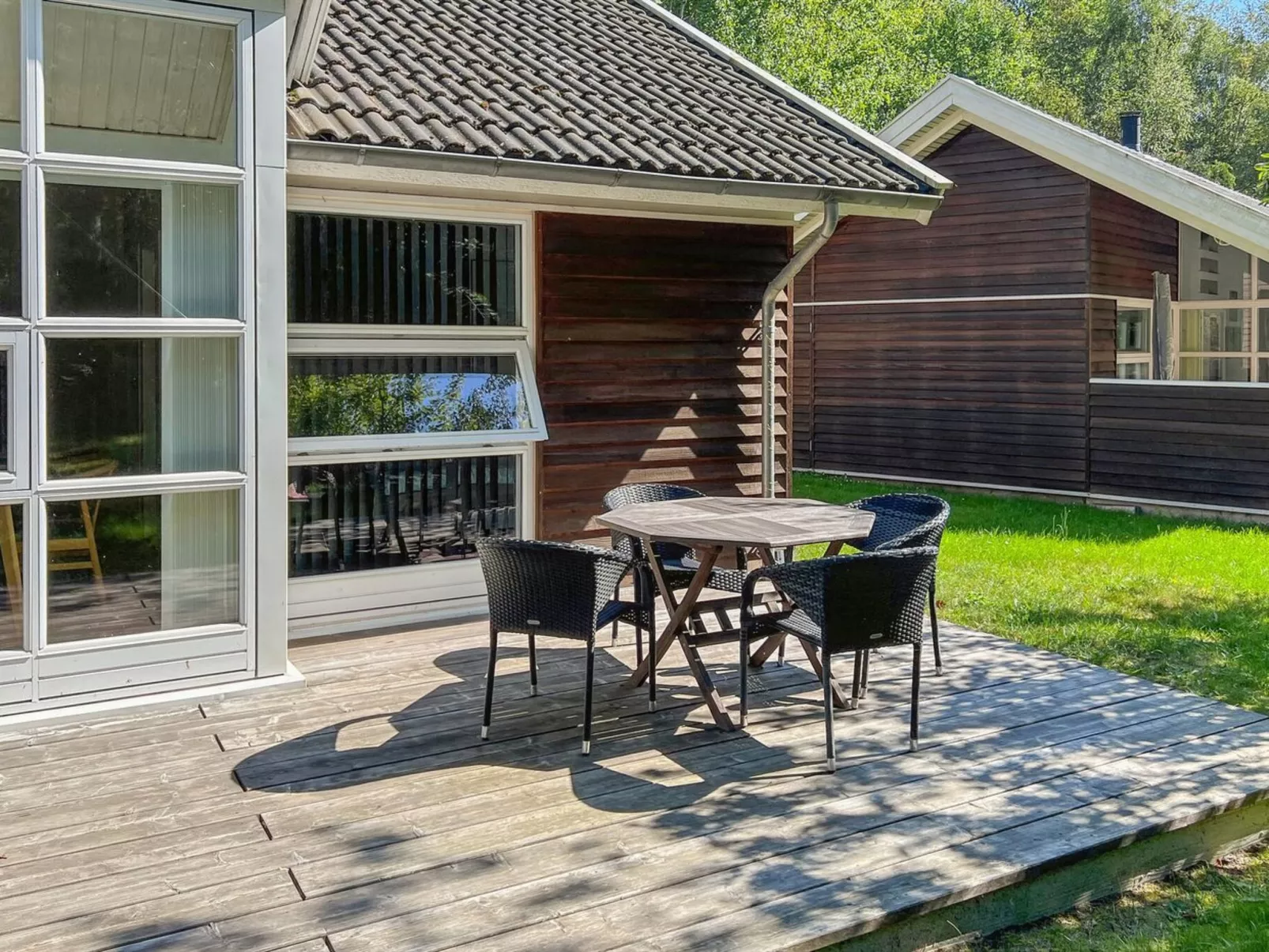 "Axel" - 1.2km from the sea-Draußen