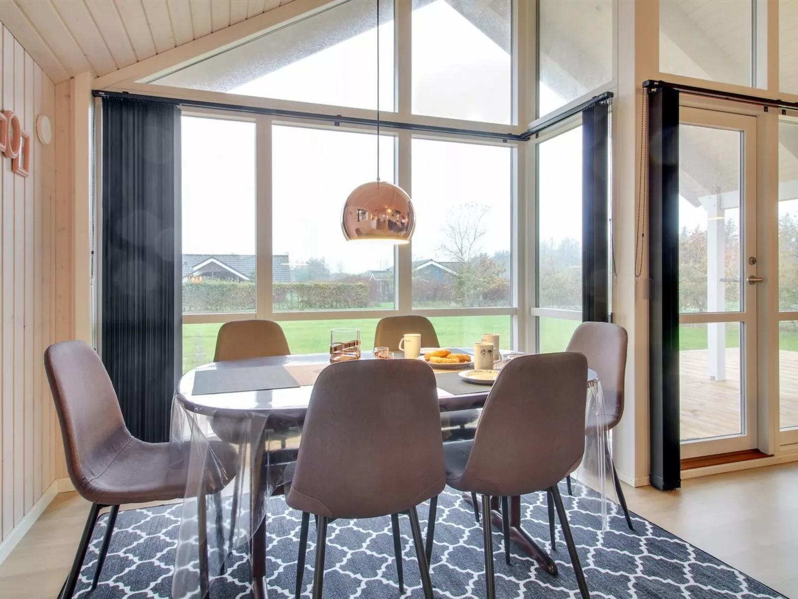 "Gertrude" - 1.1km to the fjord-Inside