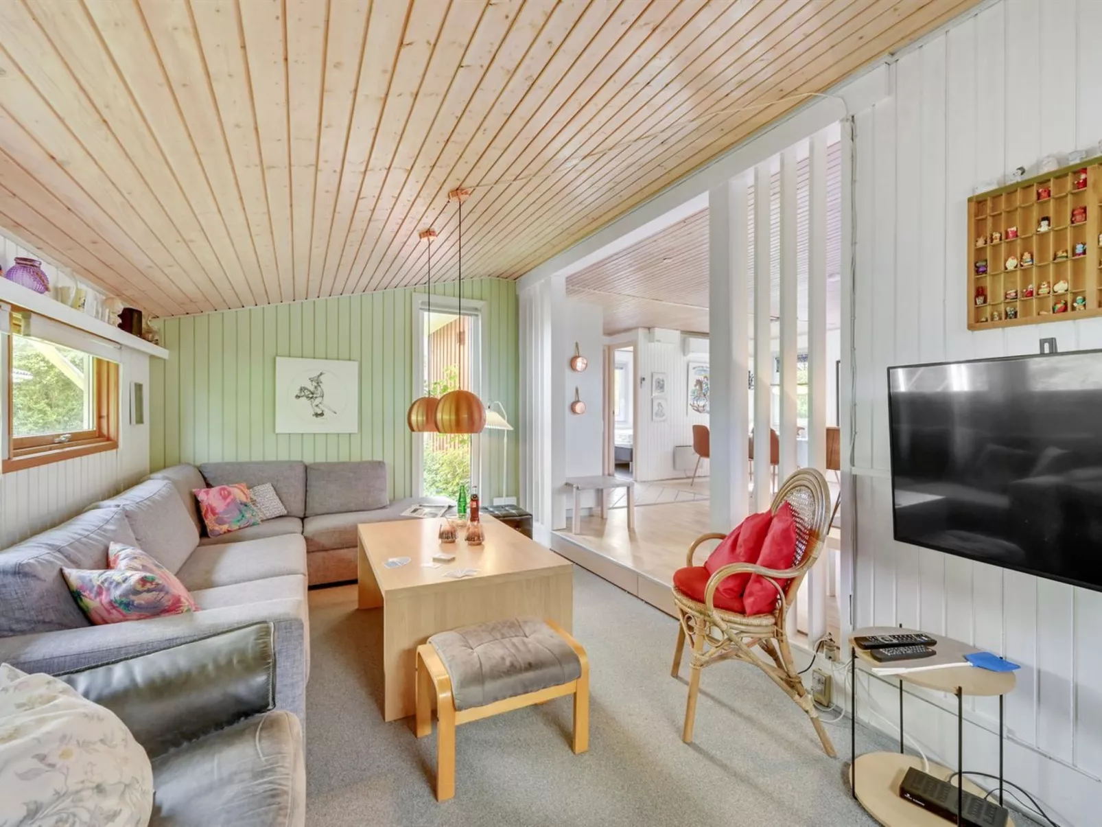 "Anline" - 900m to the fjord-Inside