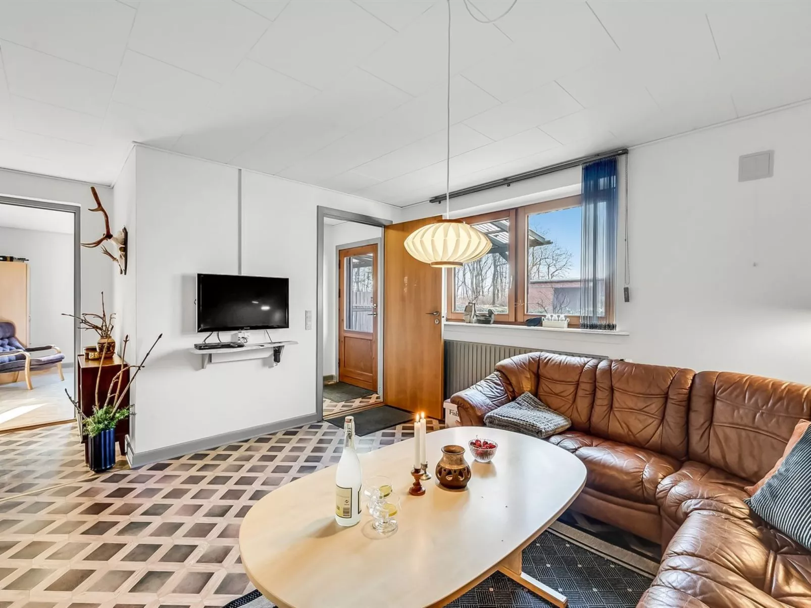 "Gertraude" - 17km to the fjord-Inside