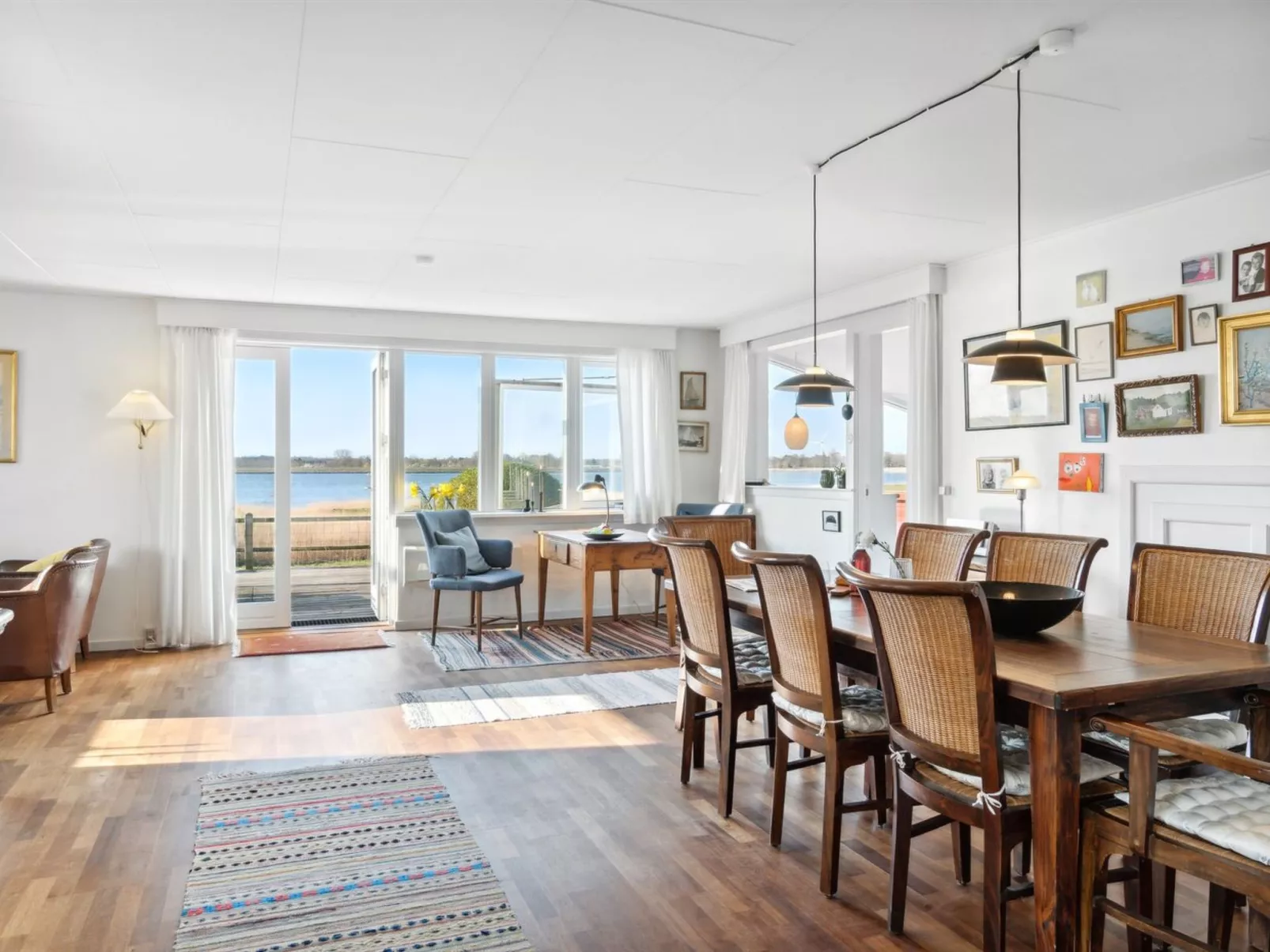 "Velika" - 25m to the fjord-Inside