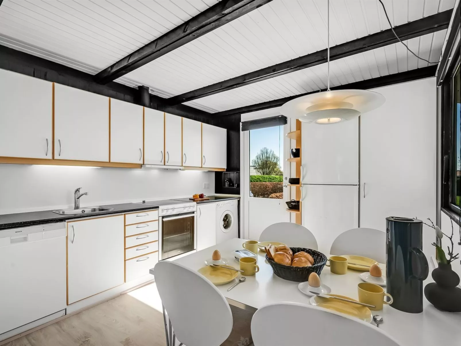 "Sigbrith" - 350m to the fjord-Dedans