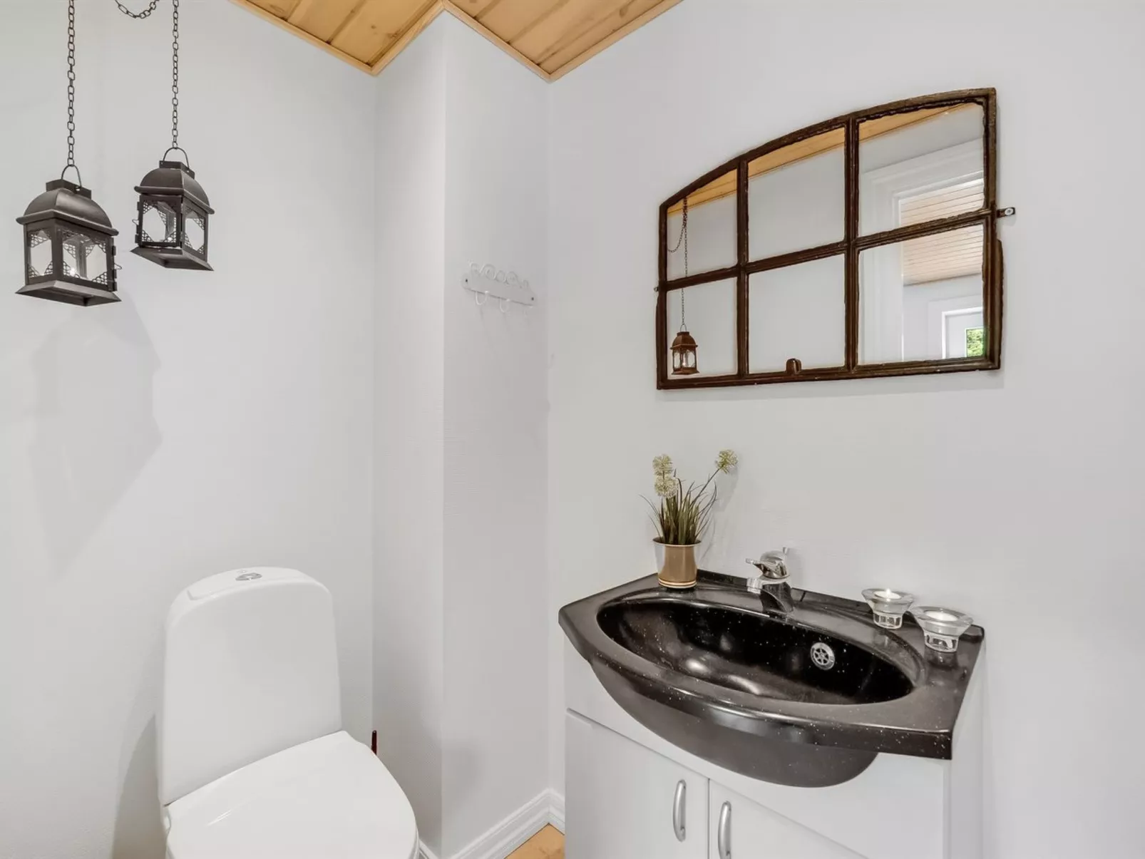 "Wilmar" - 1km to the fjord-Inside