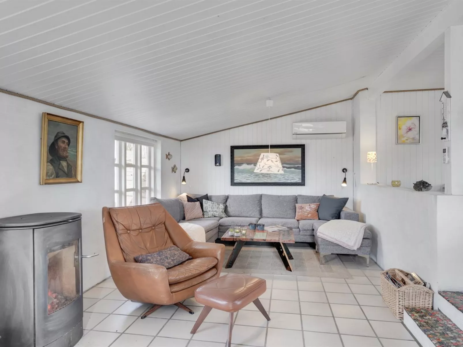 "Sharanya" - 500m from the sea-Inside