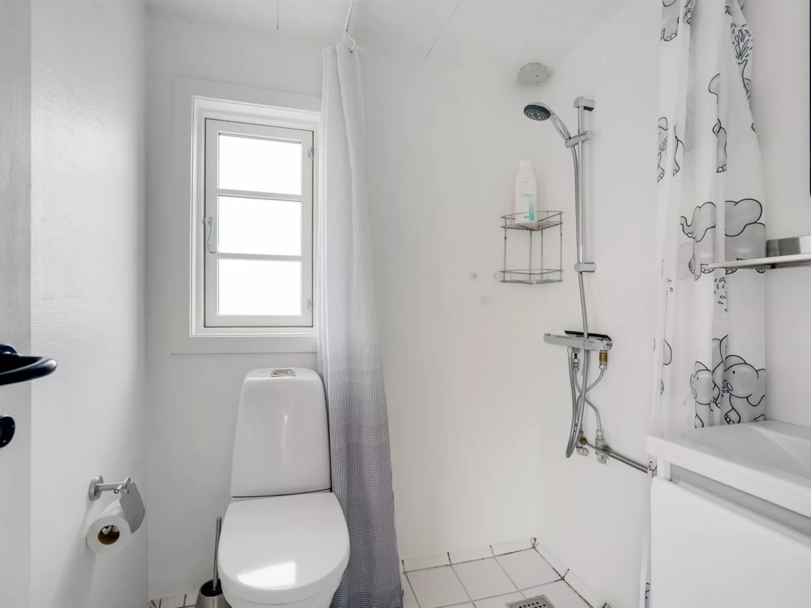 "Baldine" - 140m from the sea-Drinnen