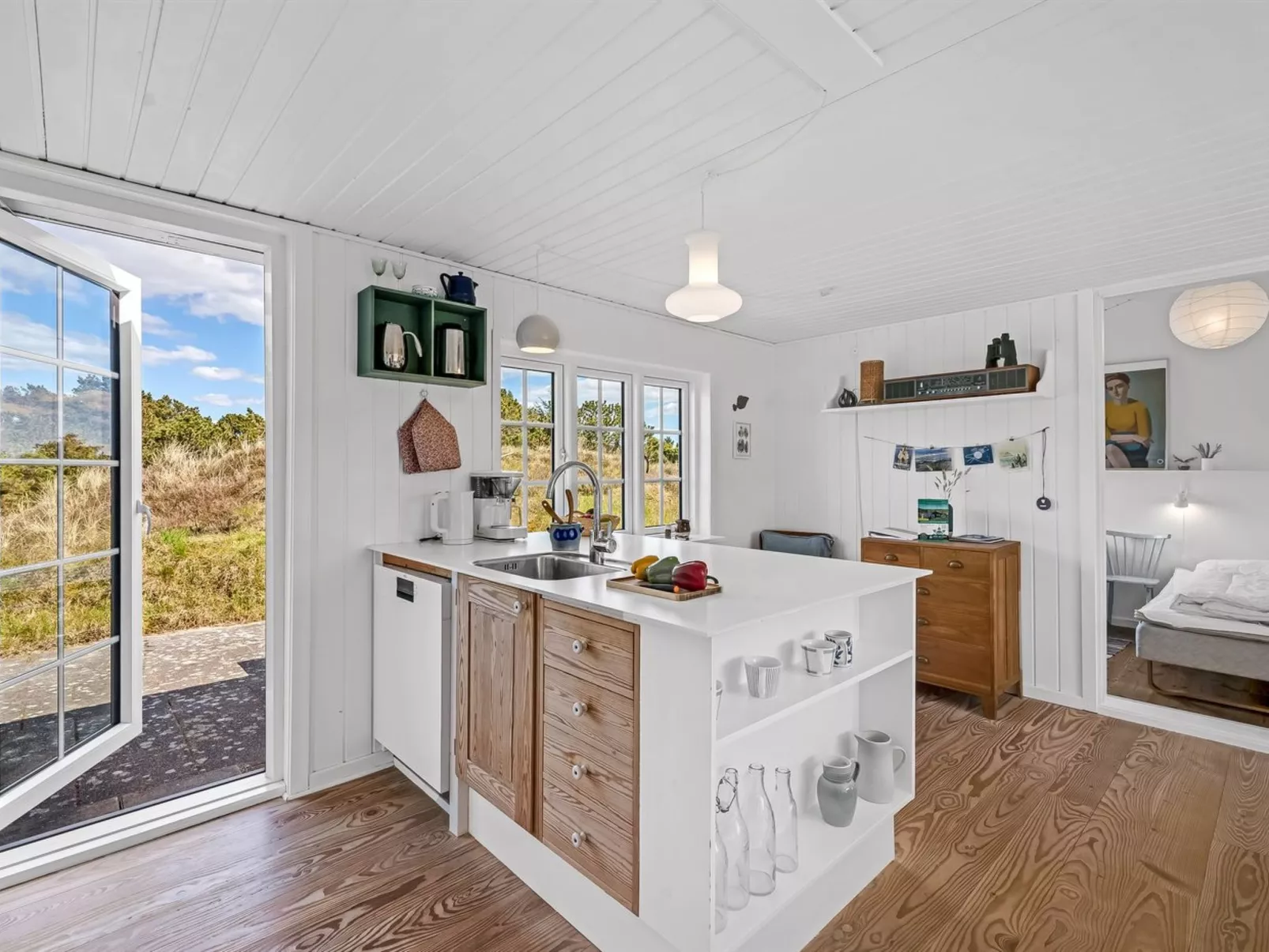 "Neija" - 800m from the sea-Dedans