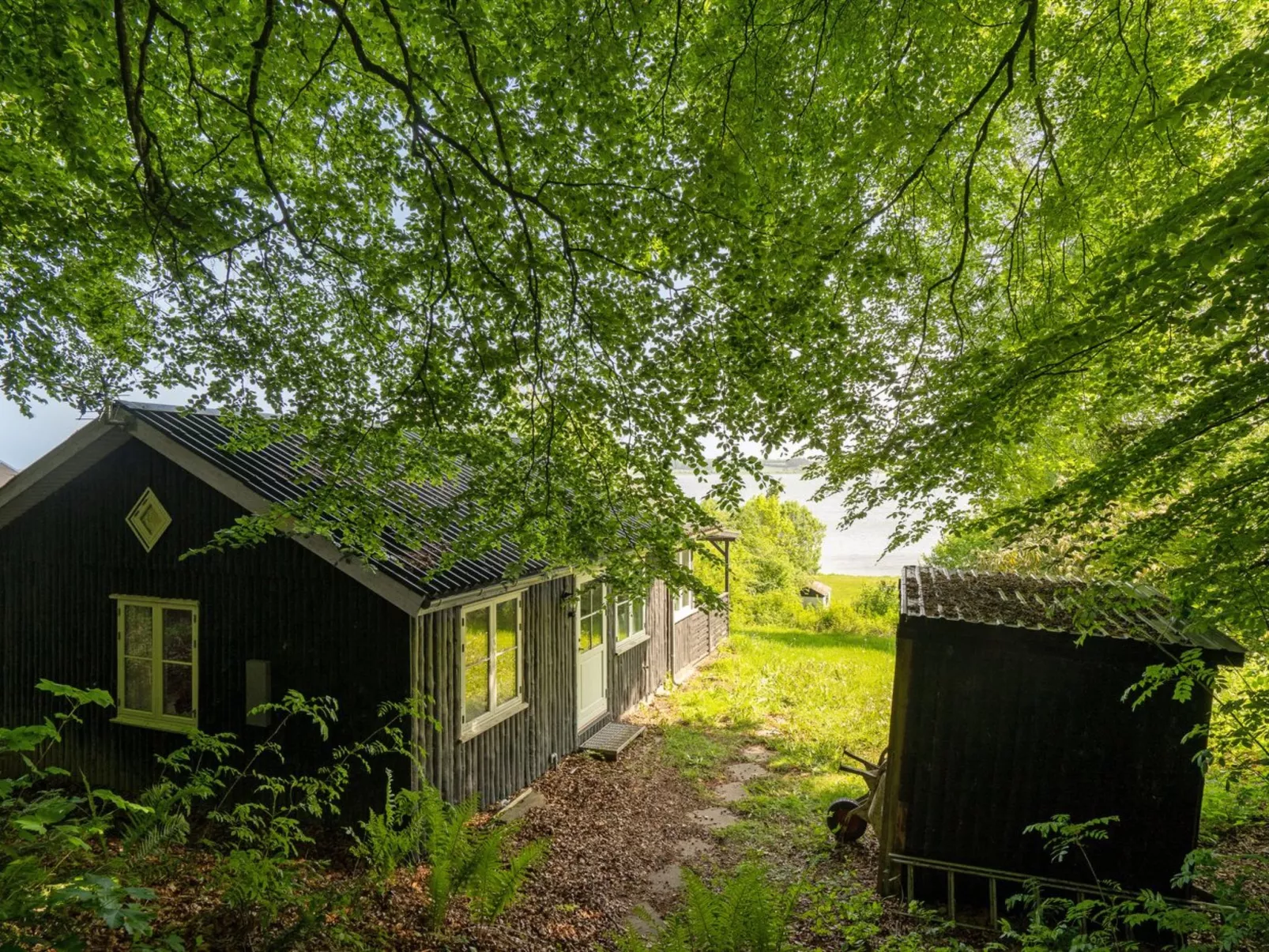 "Ginne" - 100m to the fjord-Dehors