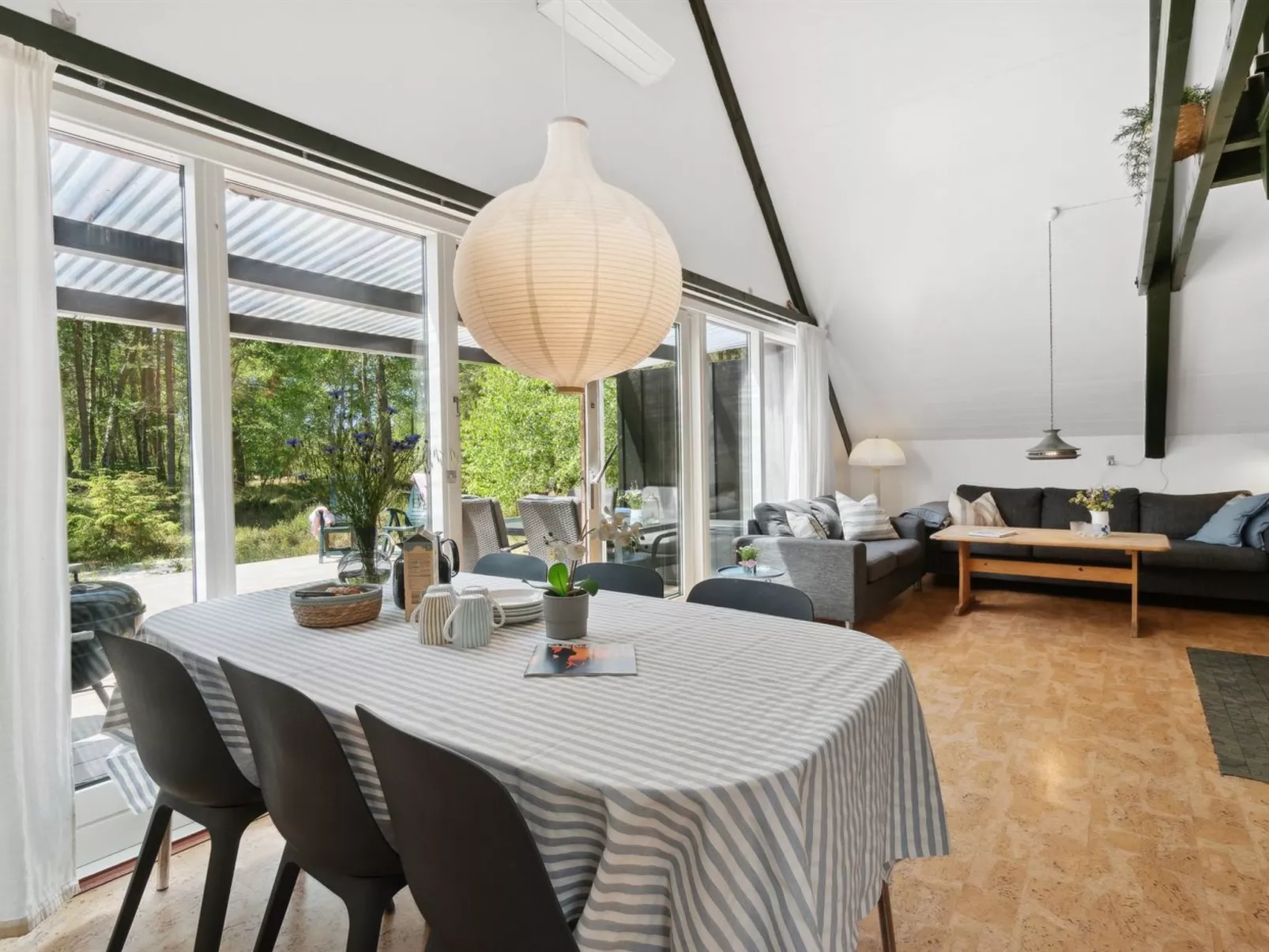 "Olla" - 400m from the sea-Inside