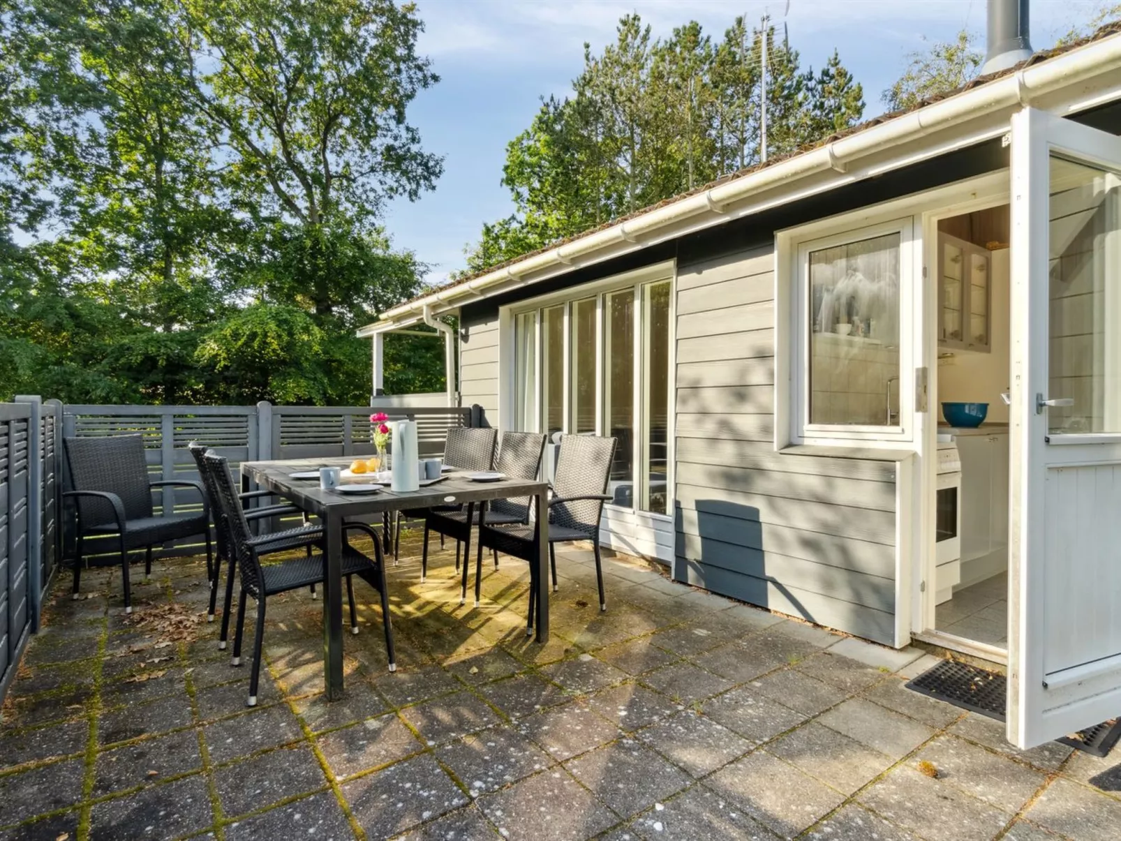 "Arwin" - 200m from the sea-Dehors