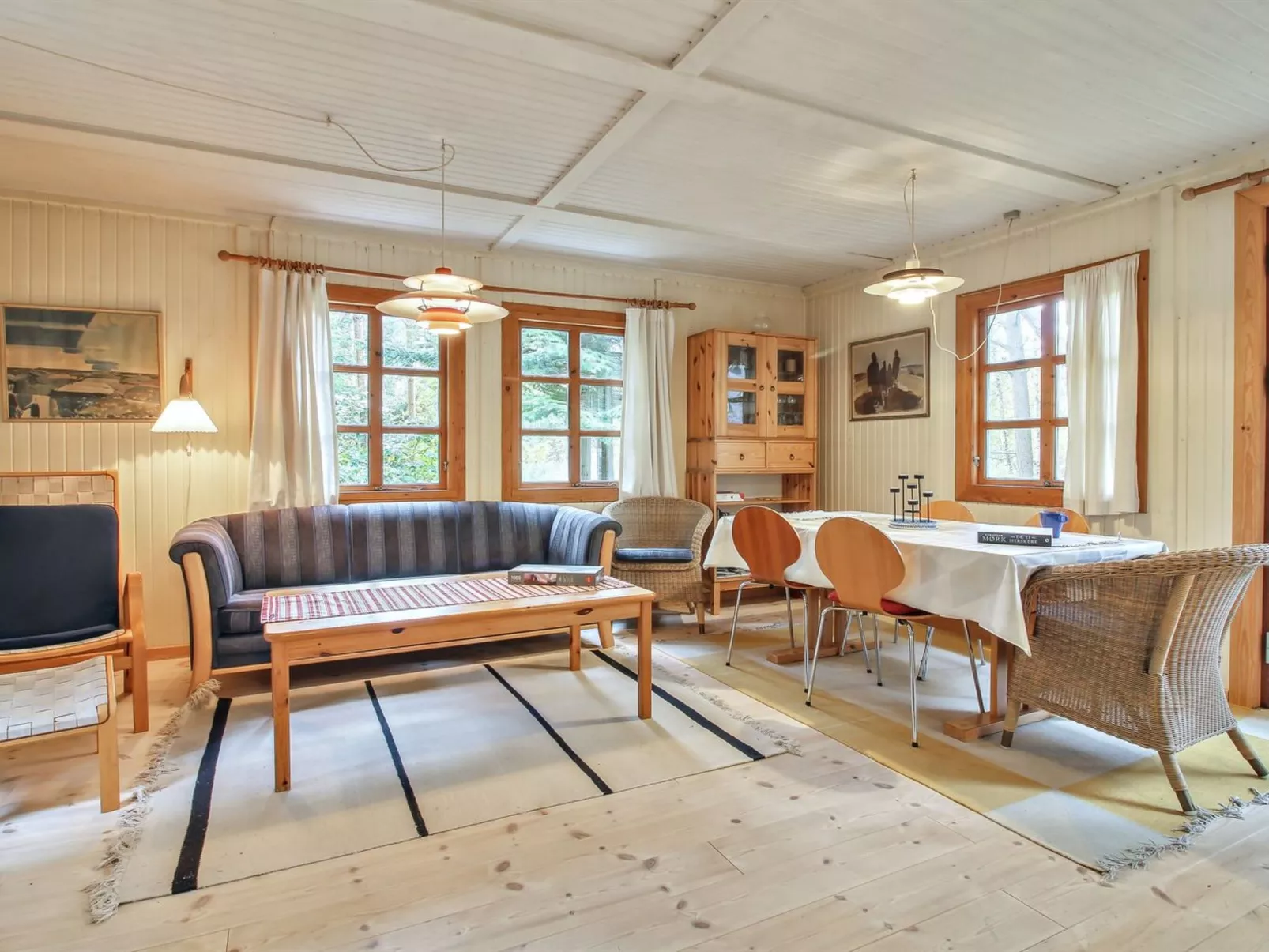 "Muriel" - 1.1km from the sea-Dedans