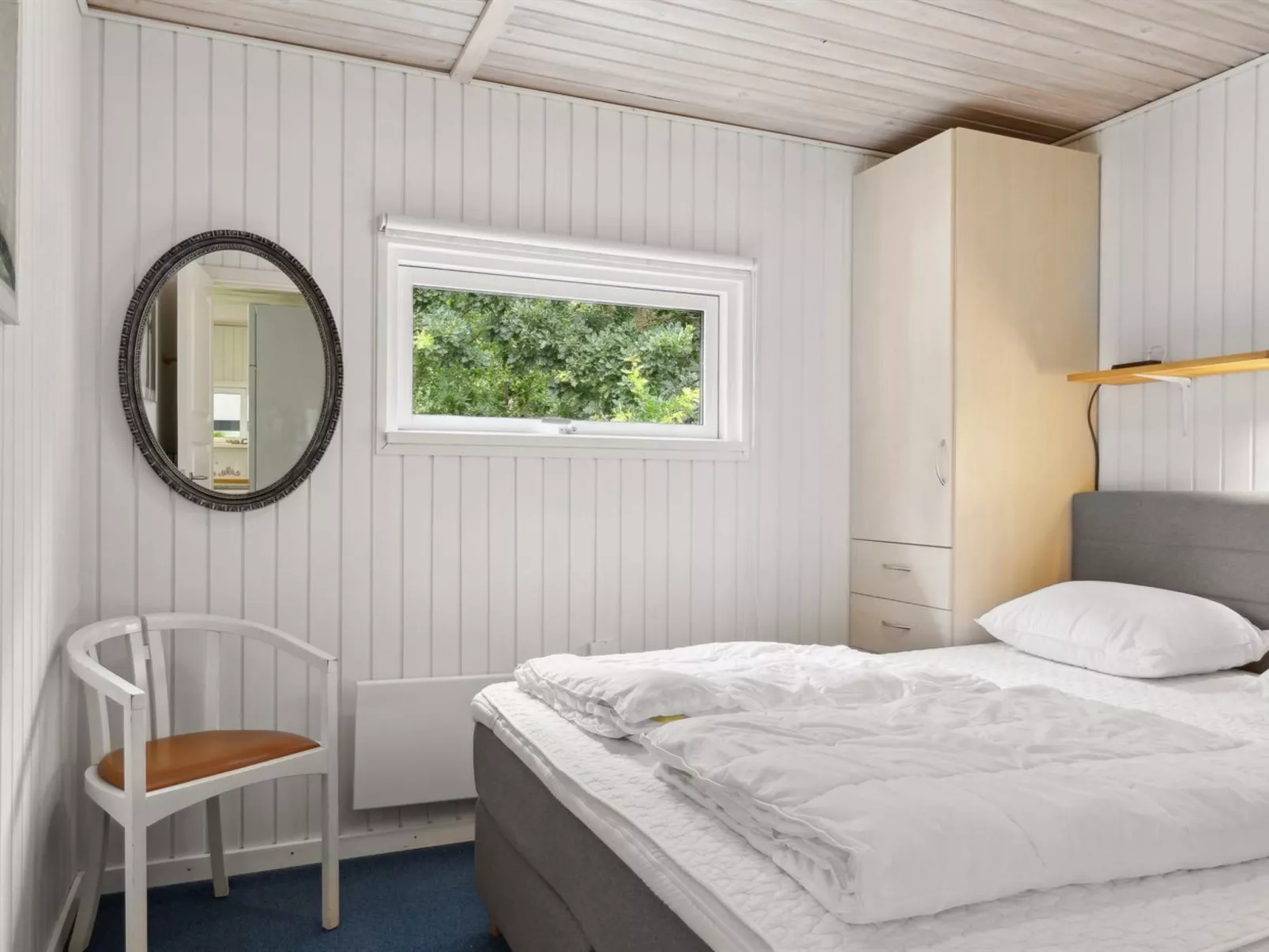 "Alkmar" -  from the sea-Inside