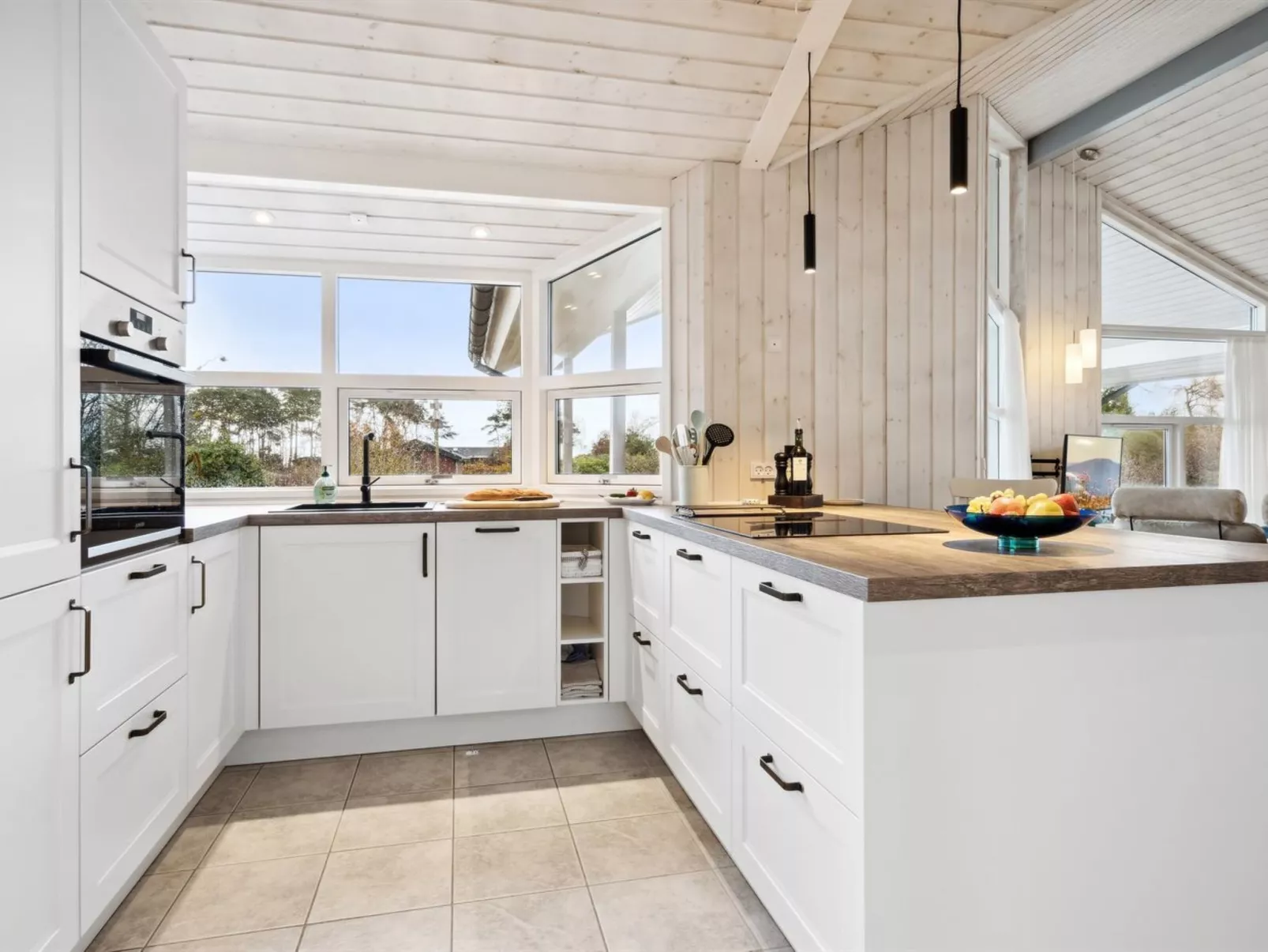 "Harald" - 300m from the sea-Inside