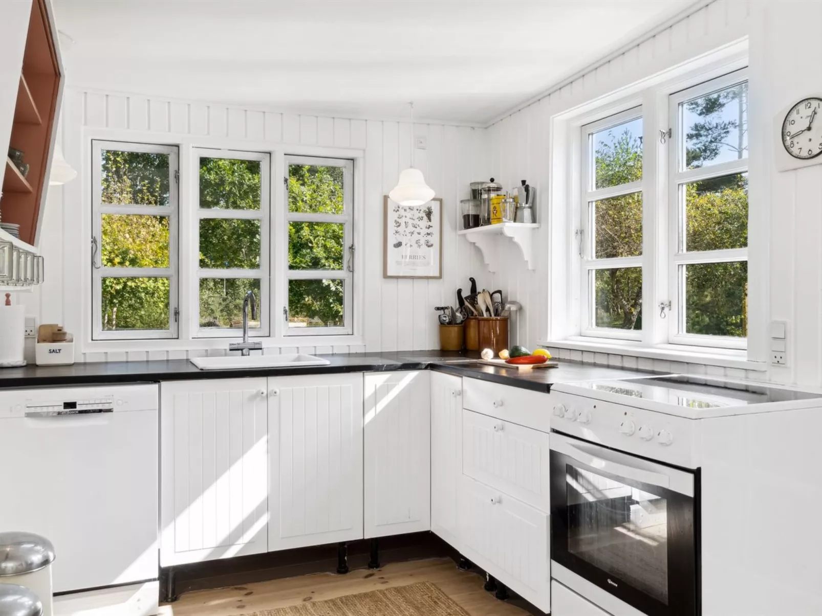 "Estel" - 900m from the sea-Inside