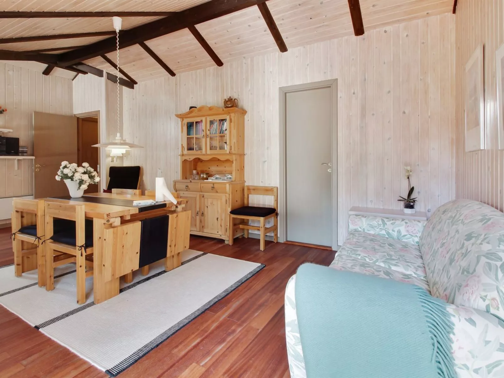 "Alban" - 700m from the sea-Inside