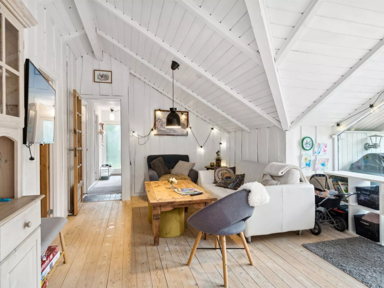 "Ninni" - 3.2km from the sea-Drinnen