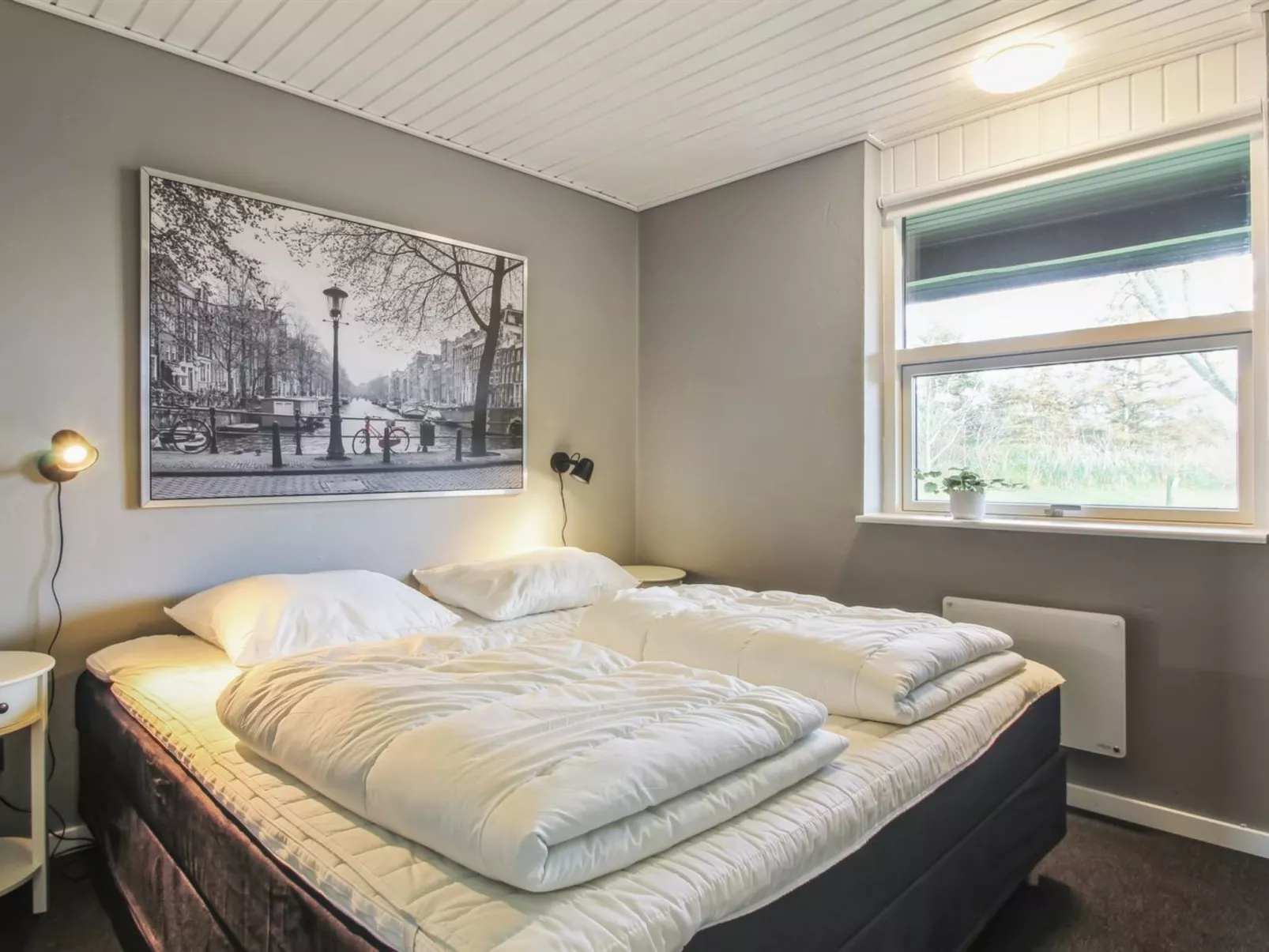 "Skyler" - 400m from the sea-Dedans